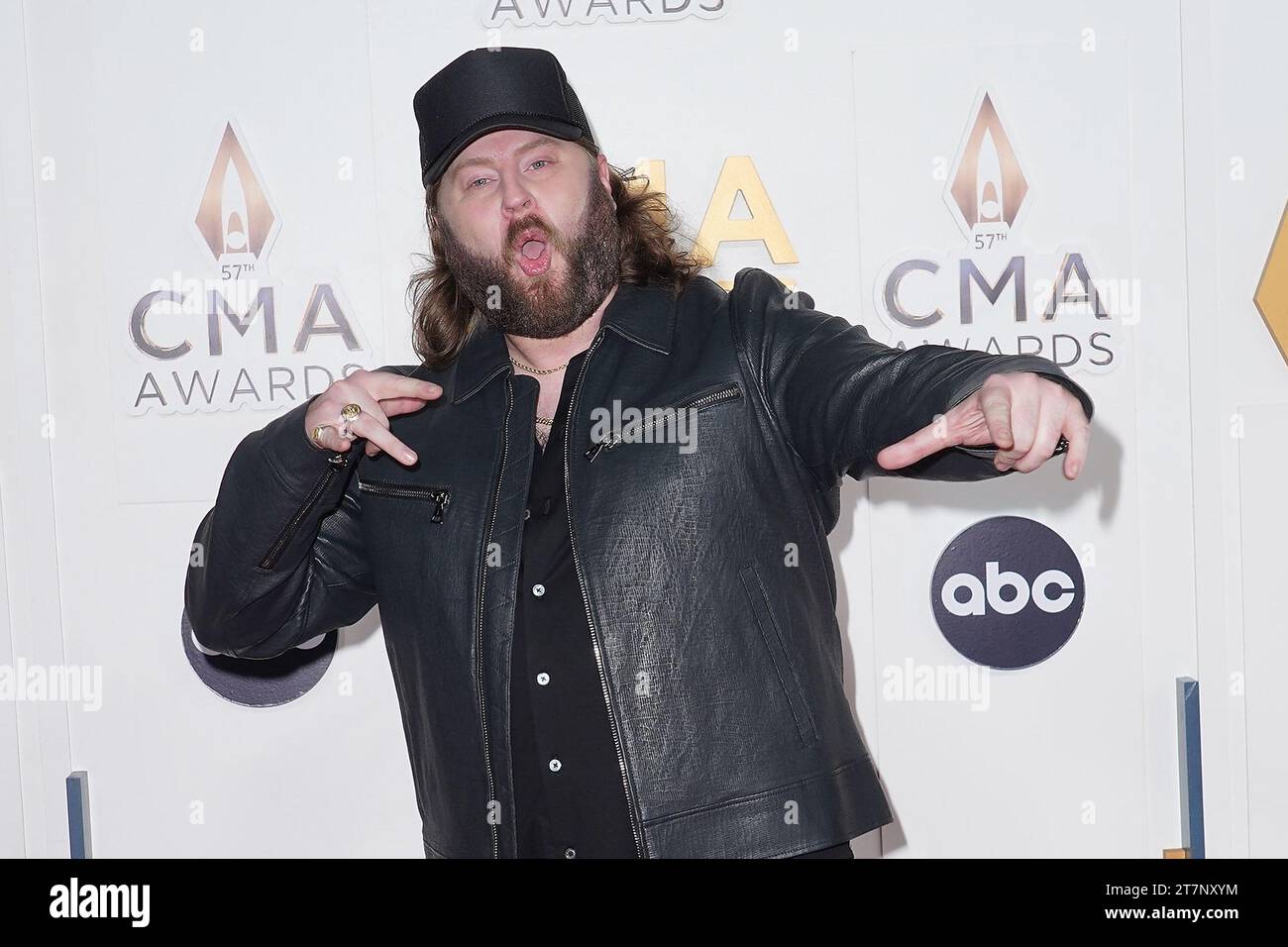 8. November 2023, Nashville, Tennessee: Ian Munsick. 57. Jährliche CMA Awards, die größte Nacht der Country Music, im Music City Center. (Kreditbild: © AdMedia via ZUMA Press Wire) NUR REDAKTIONELLE VERWENDUNG! Nicht für kommerzielle ZWECKE! Stockfoto