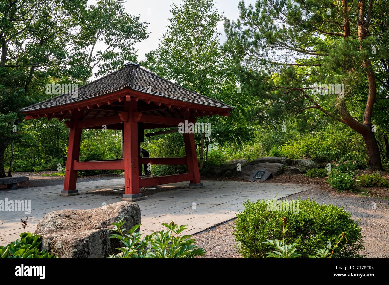 Amerikanisch-japanische Friedensglocke im enger Park in Duluth, Minnesota Stockfoto