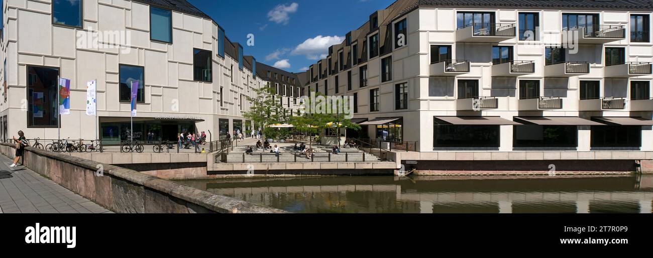 Allgemeiner Blick auf den Augustinerhof mit dem Deutschen Museum Nürnberg, dem Museum der Zukunft, vor der Pegnitz, Nürnberg, Mittelfranken Stockfoto