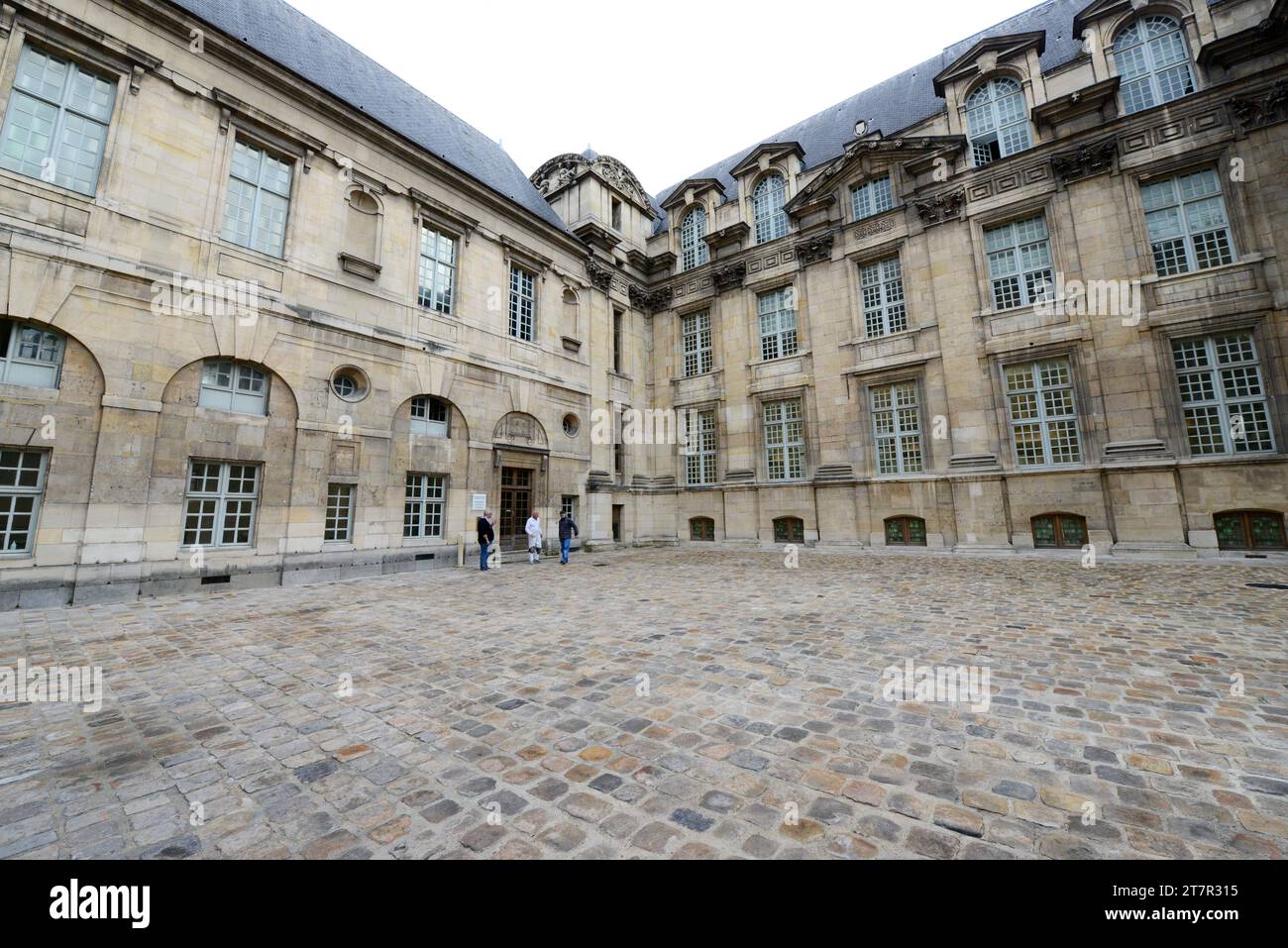 Die historische Bibliothek der Stadt Paris in der Rue Pavée in Paris, Frankreich. Stockfoto