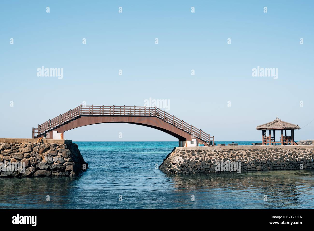 Jeju olle Trail Seaside Bridge auf der Insel Jeju, Korea Stockfoto