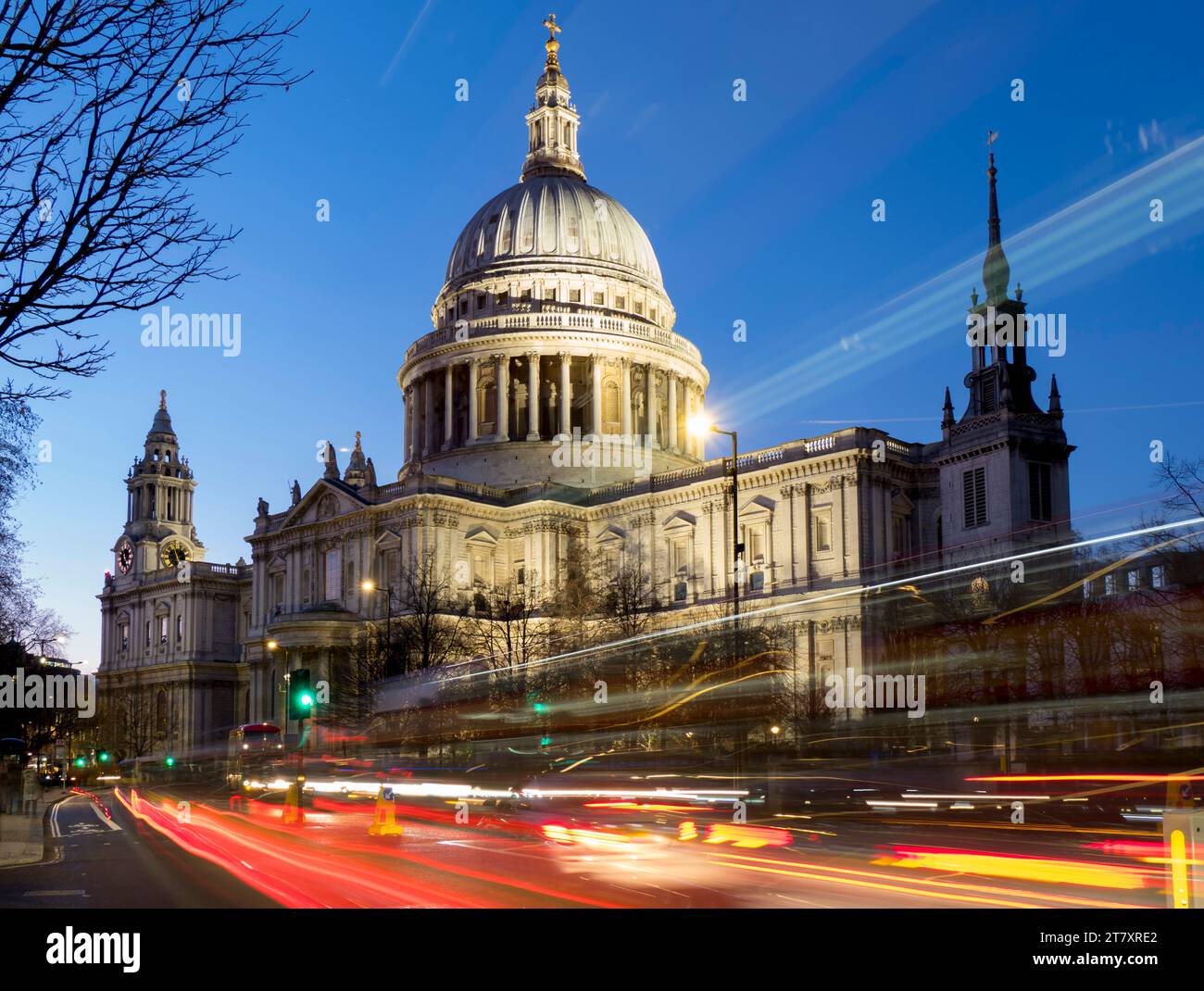 St. Pauls Cathedral Dämmerung, London, England, Vereinigtes Königreich, Europa Stockfoto