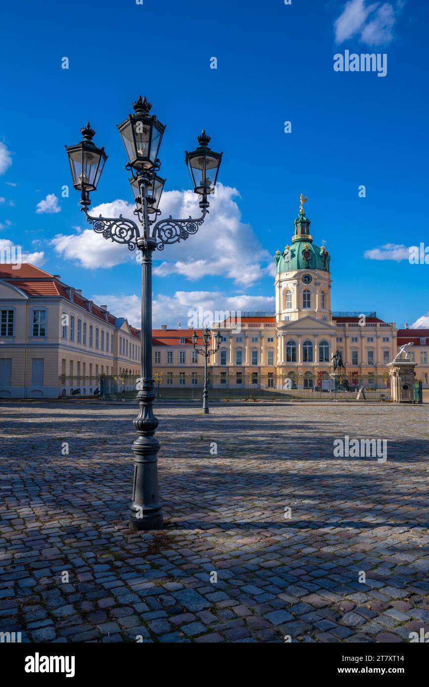 Blick auf das Schloss Charlottenburg auf Schloss Charlottenburg, Berlin, Deutschland, Europa Stockfoto