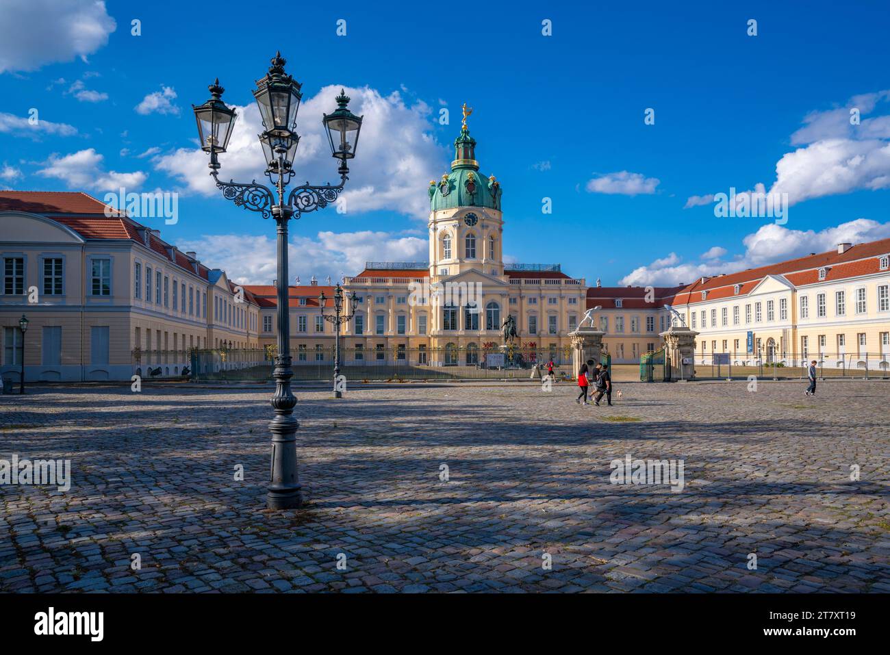 Blick auf das Schloss Charlottenburg auf Schloss Charlottenburg, Berlin, Deutschland, Europa Stockfoto