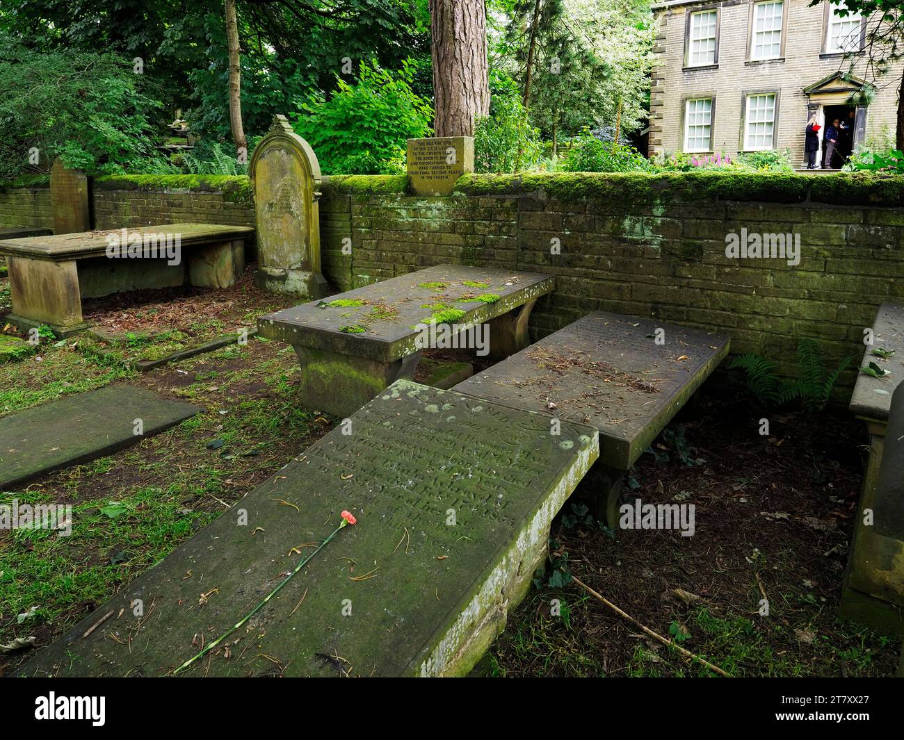 Tabbys Grab in Haworth Churchyard, Haworth, Yorkshire, England, Vereinigtes Königreich, Europa Stockfoto