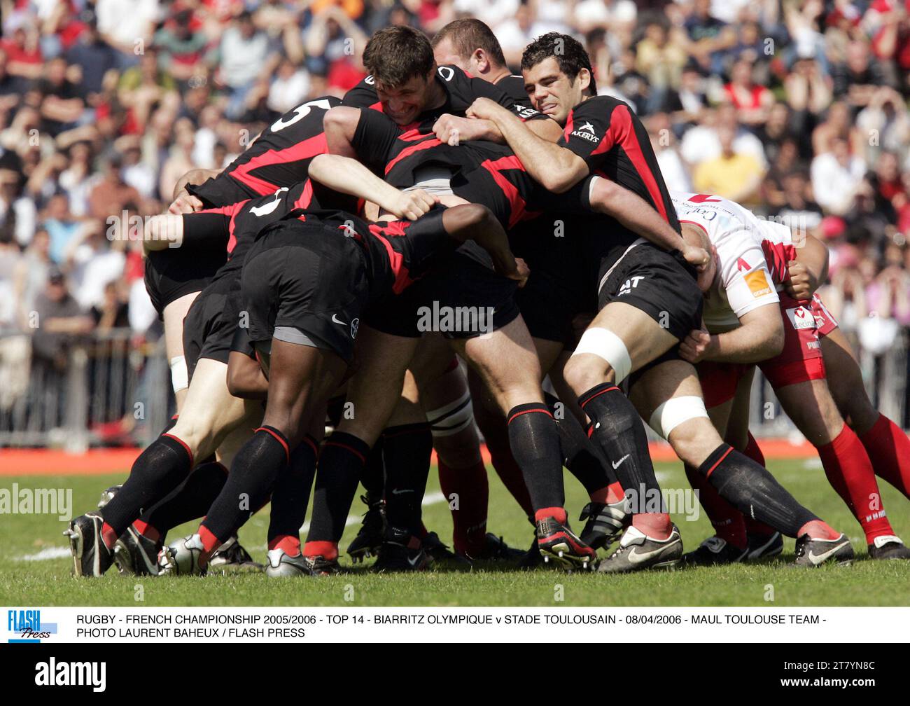 RUGBY - FRANZÖSISCHE MEISTERSCHAFT 2005/2006 - TOP 14 - BIARRITZ OLYMPIQUE GEGEN STADE TOULOUSAIN - 08/04/2006 - MAUL TOULOUSE TEAM - FOTO LAURENT BAHEUX / FLASH PRESS Stockfoto