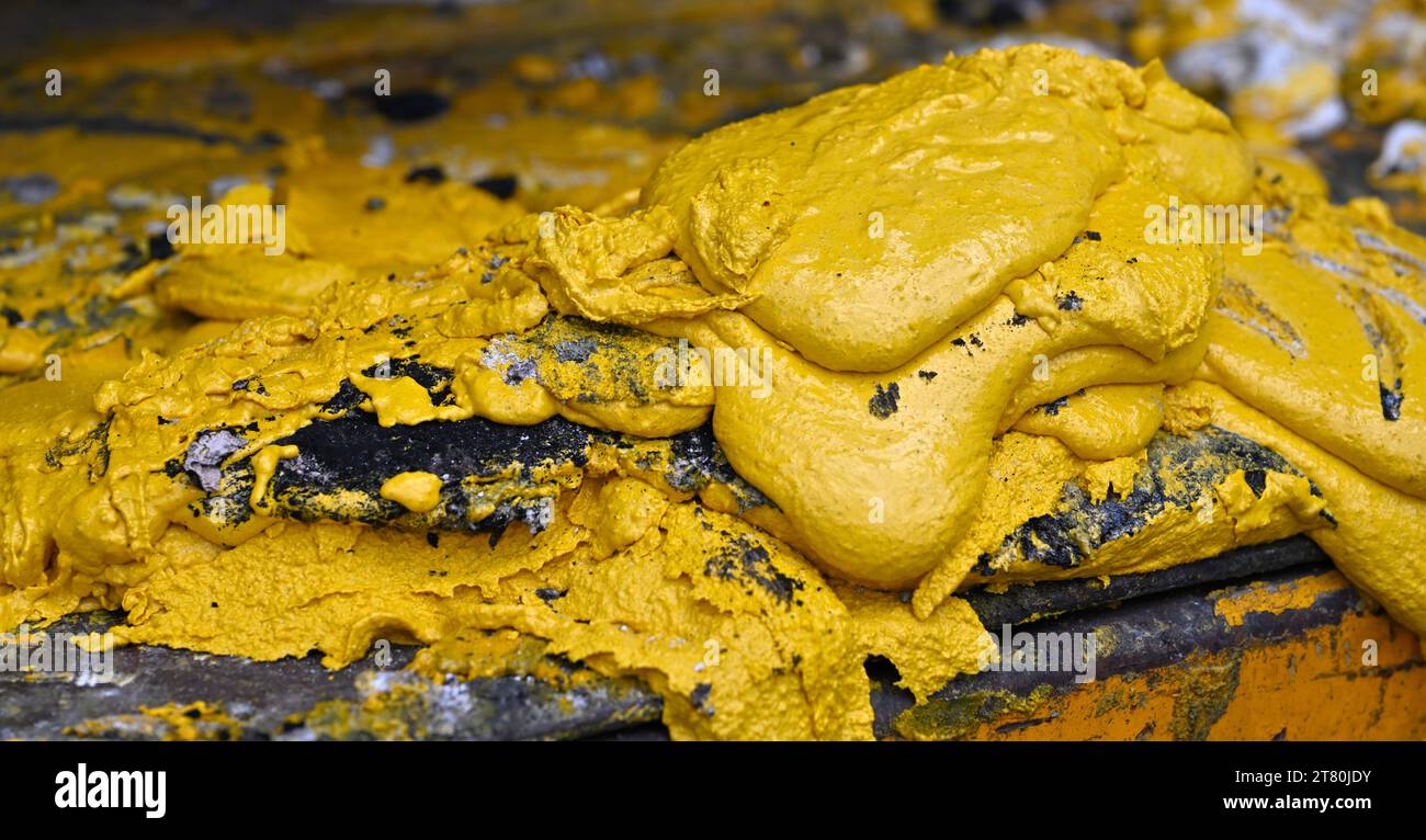 Gelbe Farbe mit abstrakten Mischfarben Stockfoto