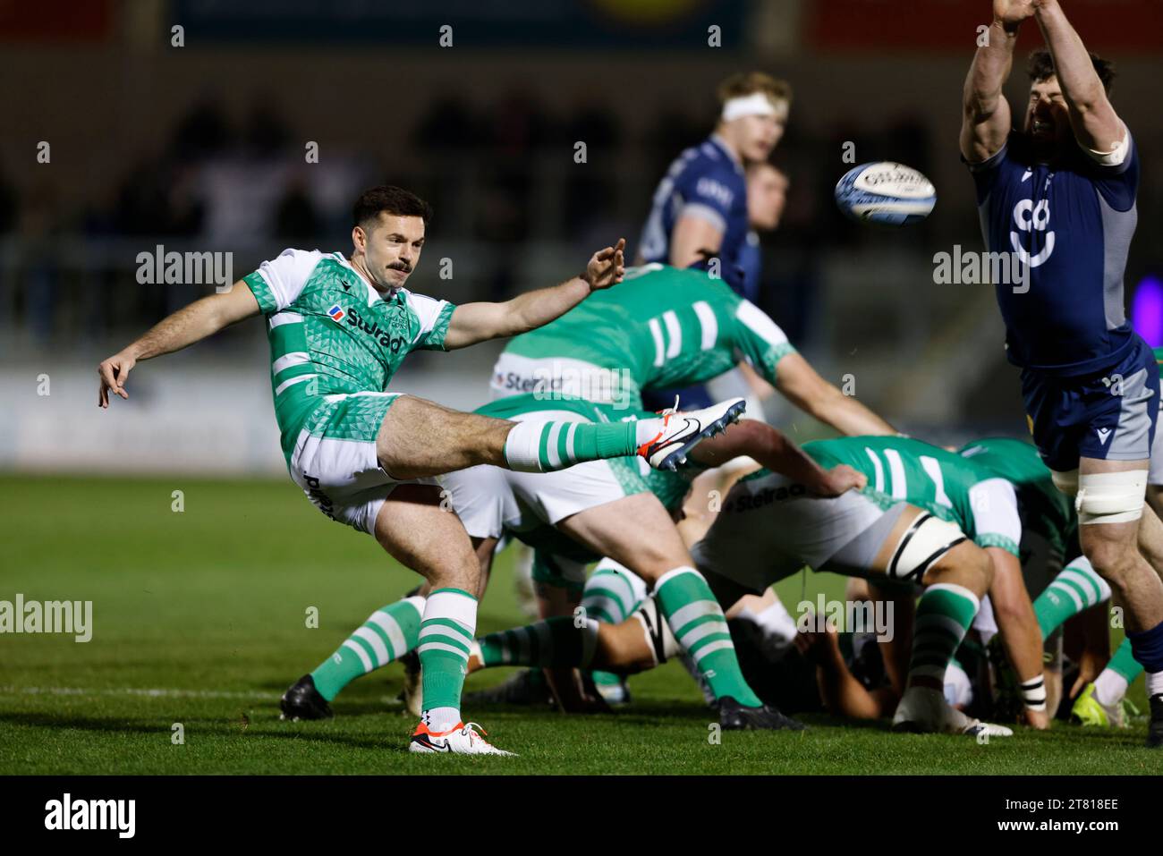 James Elliott von Newcastle Falcons während des Gallagher Premiership-Spiels im AJ Bell Stadium in Salford. Bilddatum: Freitag, 17. November 2023. Stockfoto