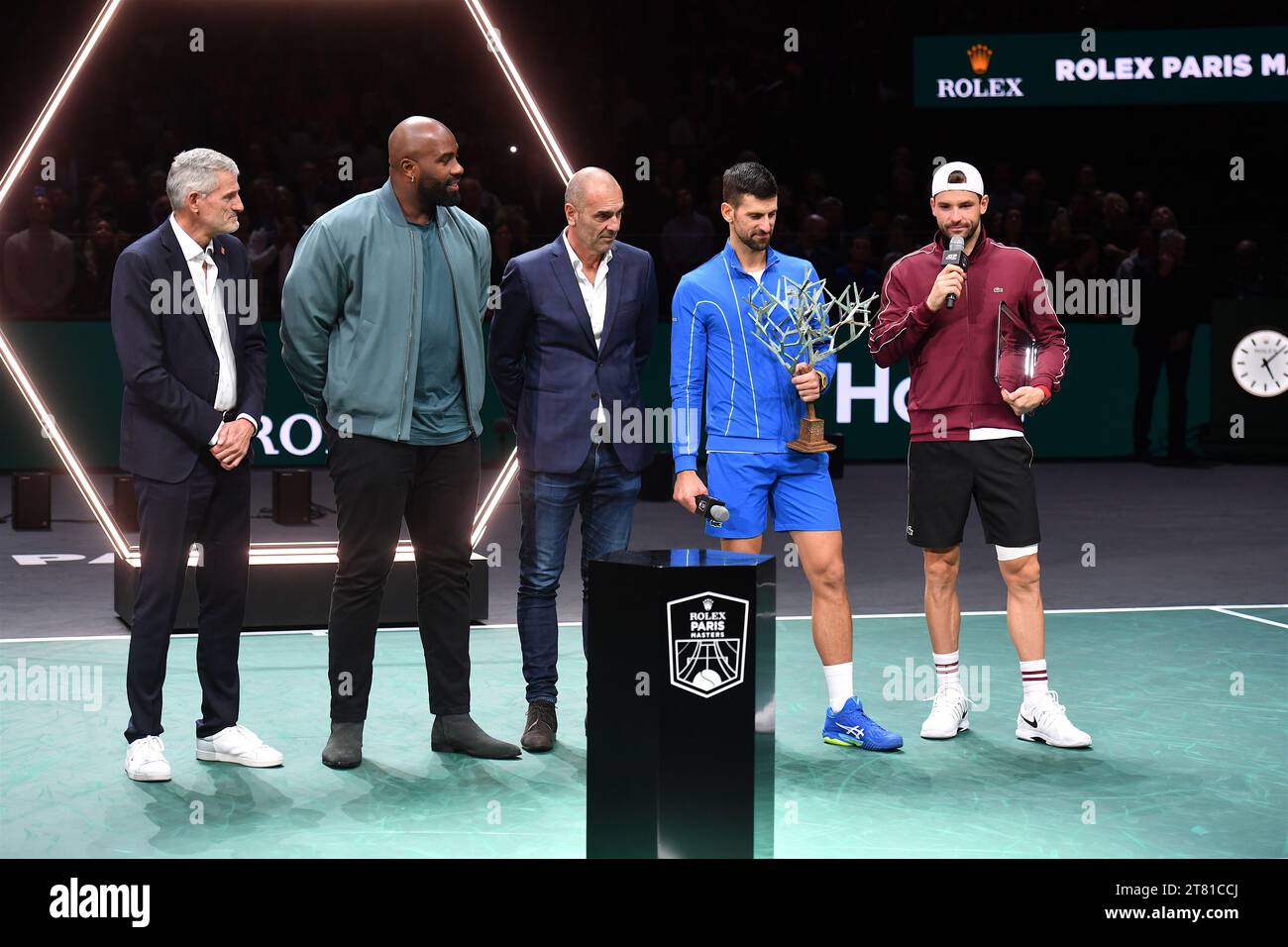 Novak DJOKOVIC von Serbien und Grigor DIMITROV von Bulgarien während der Rolex Paris Masters, ATP Masters 1000 Stockfoto