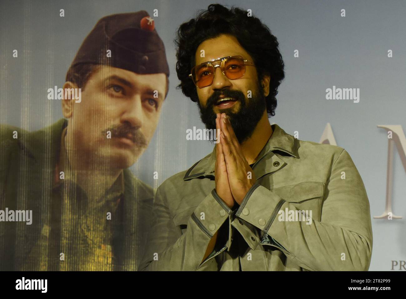 Kalkutta, Indien. November 2023. Der Bollywood-Schauspieler Vicky Kaushal nahm am 17. November 2023 an der Filmförderung Sam Bahadur in Kalkutta Teil. (Foto: Debajyoti Chakraborty/NurPhoto)0 Credit: NurPhoto SRL/Alamy Live News Stockfoto