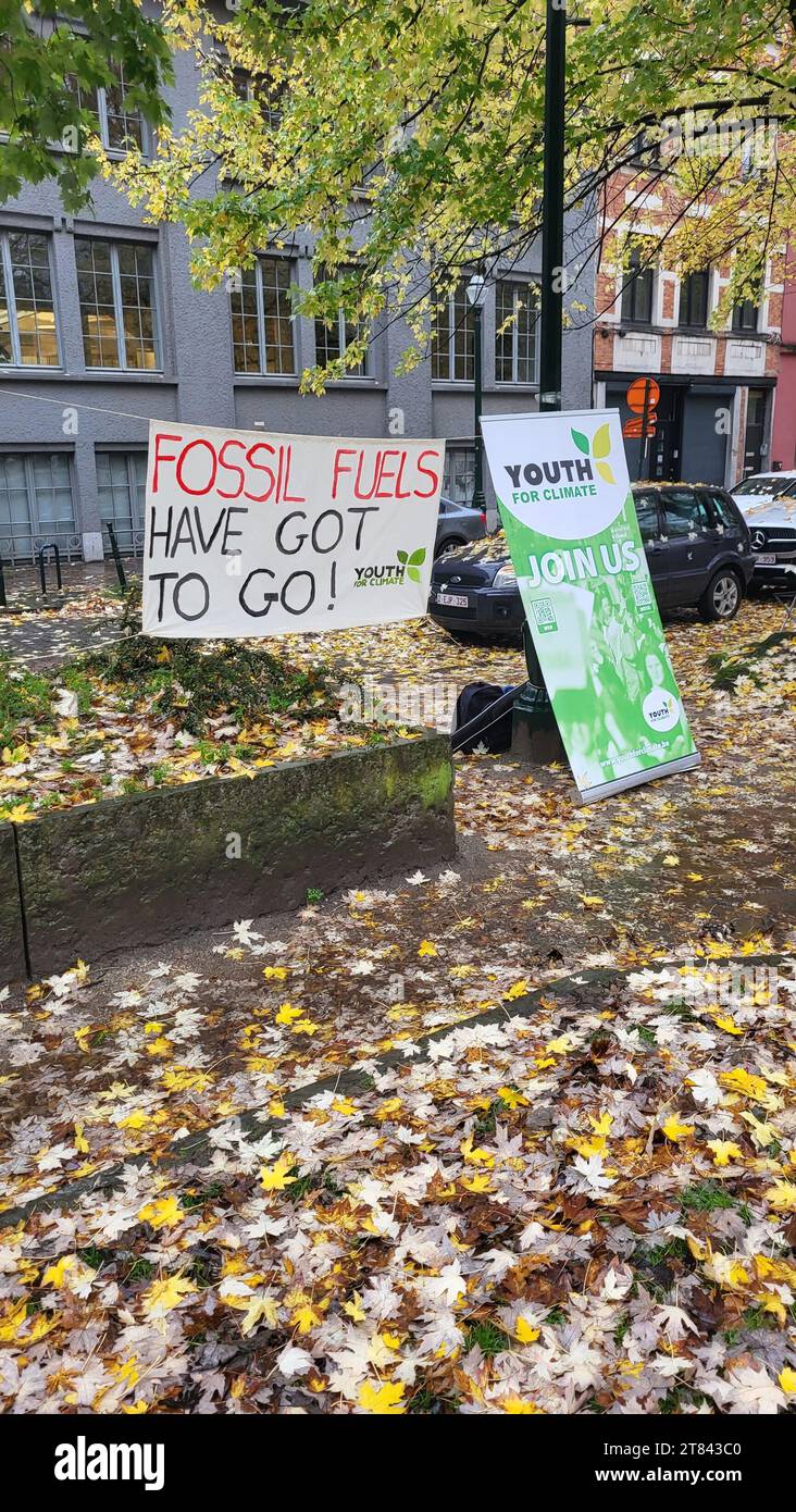 Brüssel, Belgien November 2023. Die Jugend für den Klimawandel, am Samstag, den 18. November 2023, in Brüssel. BELGA FOTO FLORENZ BONKAIN Credit: Belga Nachrichtenagentur/Alamy Live News Stockfoto