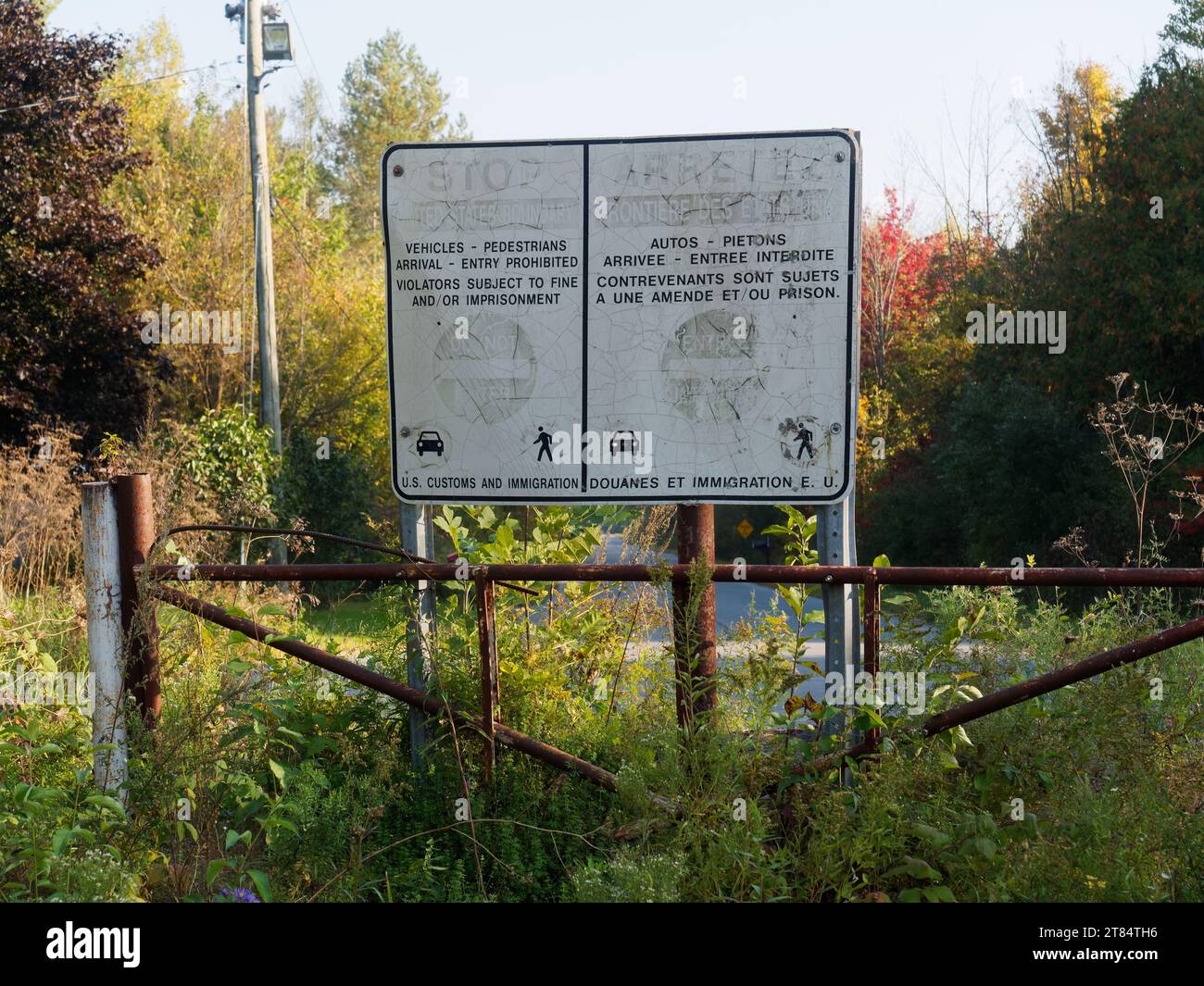 Amerikanisches Grenzschild in Quebec, Kanada. Stockfoto