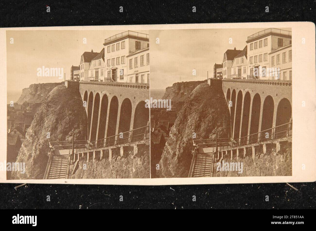 Gustav Friederichs Helgoland: Falm und Treppe. Silbernes Gelatinepapier, auf der Box / Stereo-Format 1880er Jahre Stockfoto