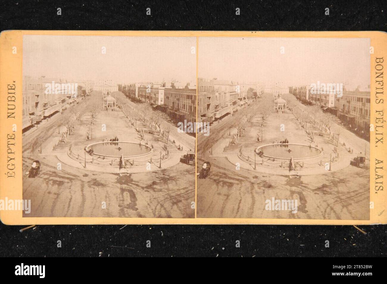 Félix Bonfils Platz in Alexandria. Albuminpapier, auf der Box / Stereoformat ca. 1867-1878 , 1867/1878 Stockfoto