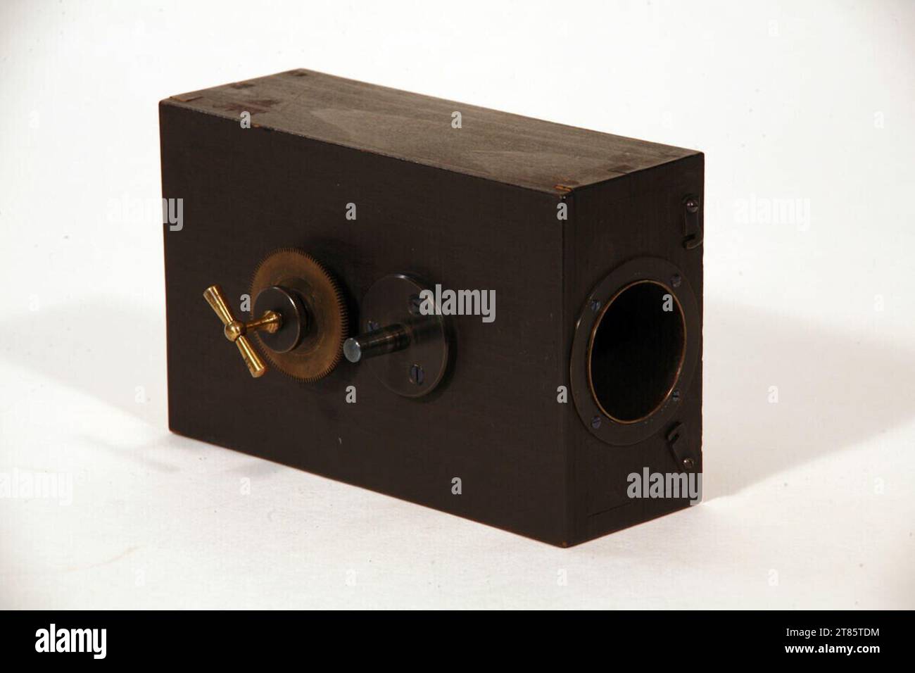 Max Löhr (Produzent in) Panoramakamera – 4,5 cm Rollfilm. Holz, Metall 1894 , 1894 Stockfoto Max Löhr (Produzent in) Panoramakamera – 4,5 cm Rollfilm. Holz, Metall 1894 , 1894 Stockfoto