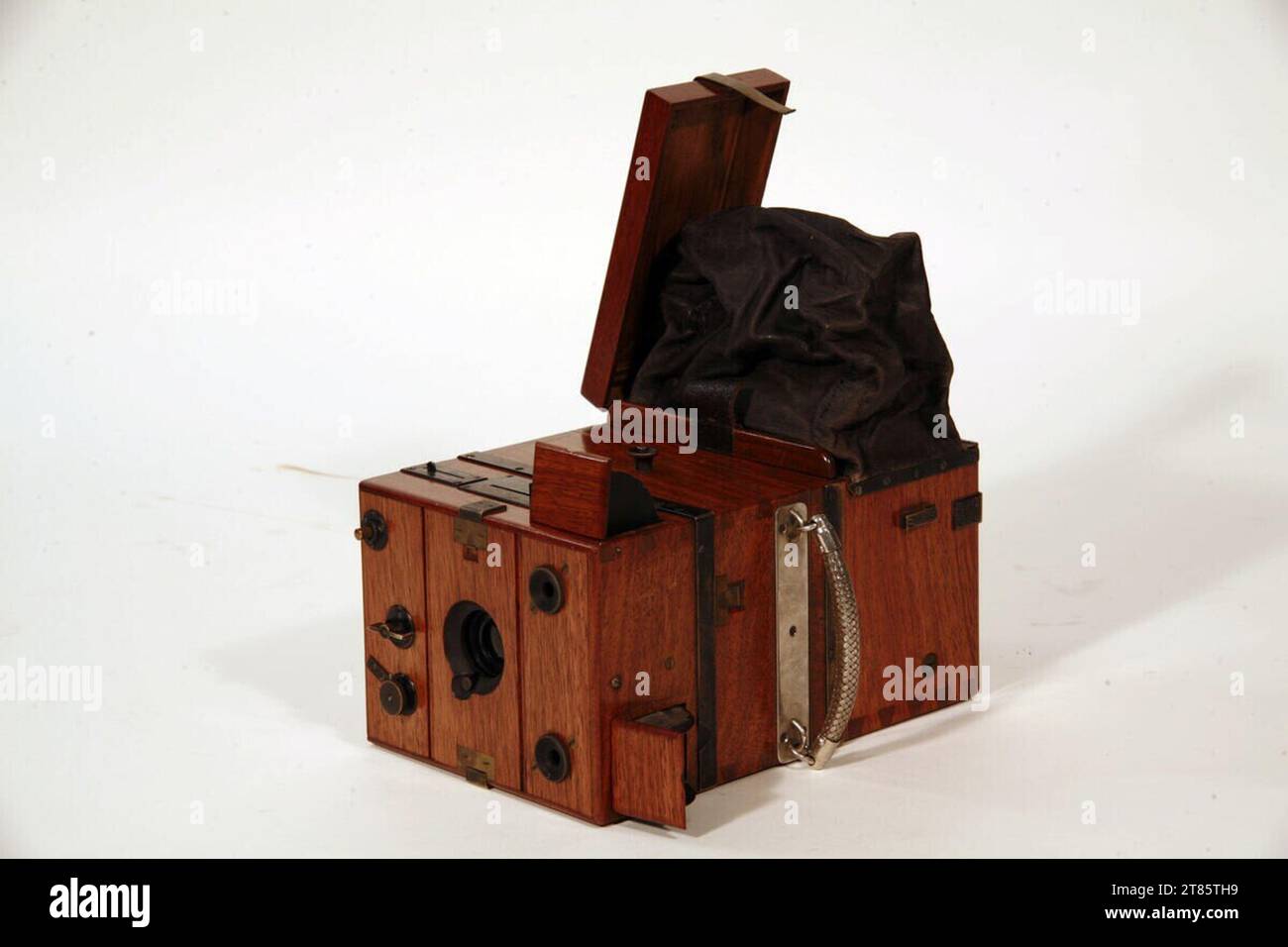 Steinheil München (Produzent in) große Detektivkamera - 10 x 15 cm, mit Steinheilung Orthostigmat Typ II F - 12 cm. Gehäuse aus feinem Tropenholz mit schwarz lackierten Messingbeschlägen 1896 , 1896 Stockfoto