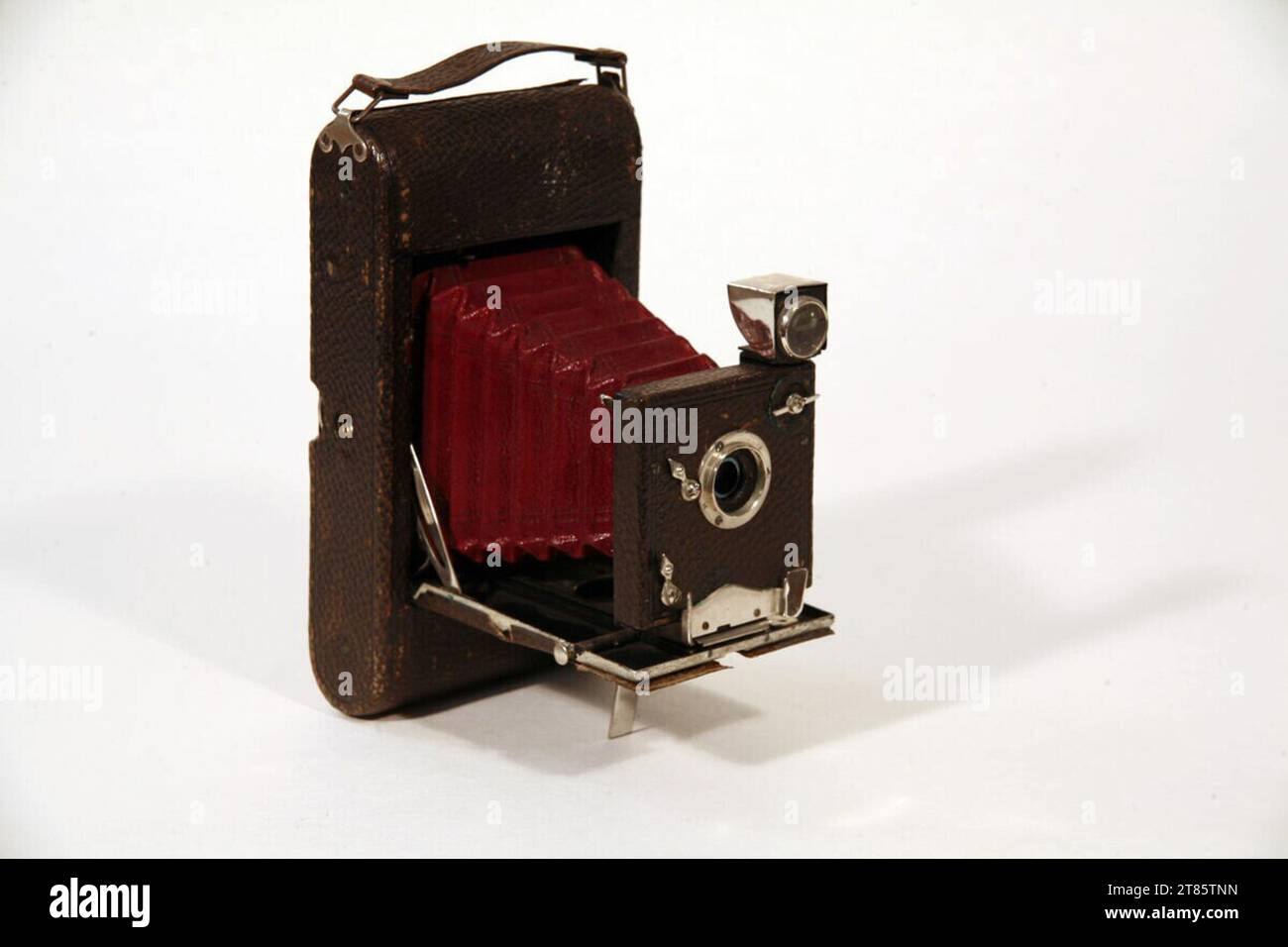 Hüttig AG Lloyd-Rollfilm-Folap Kamera Nr. 244068/10 - 9 x 12 cm. Holz, Metall, Leder nach 1900 Stockfoto Hüttig AG Lloyd-Rollfilm-Folap Kamera Nr. 244068/10 - 9 x 12 cm. Holz, Metall, Leder nach 1900 Stockfoto