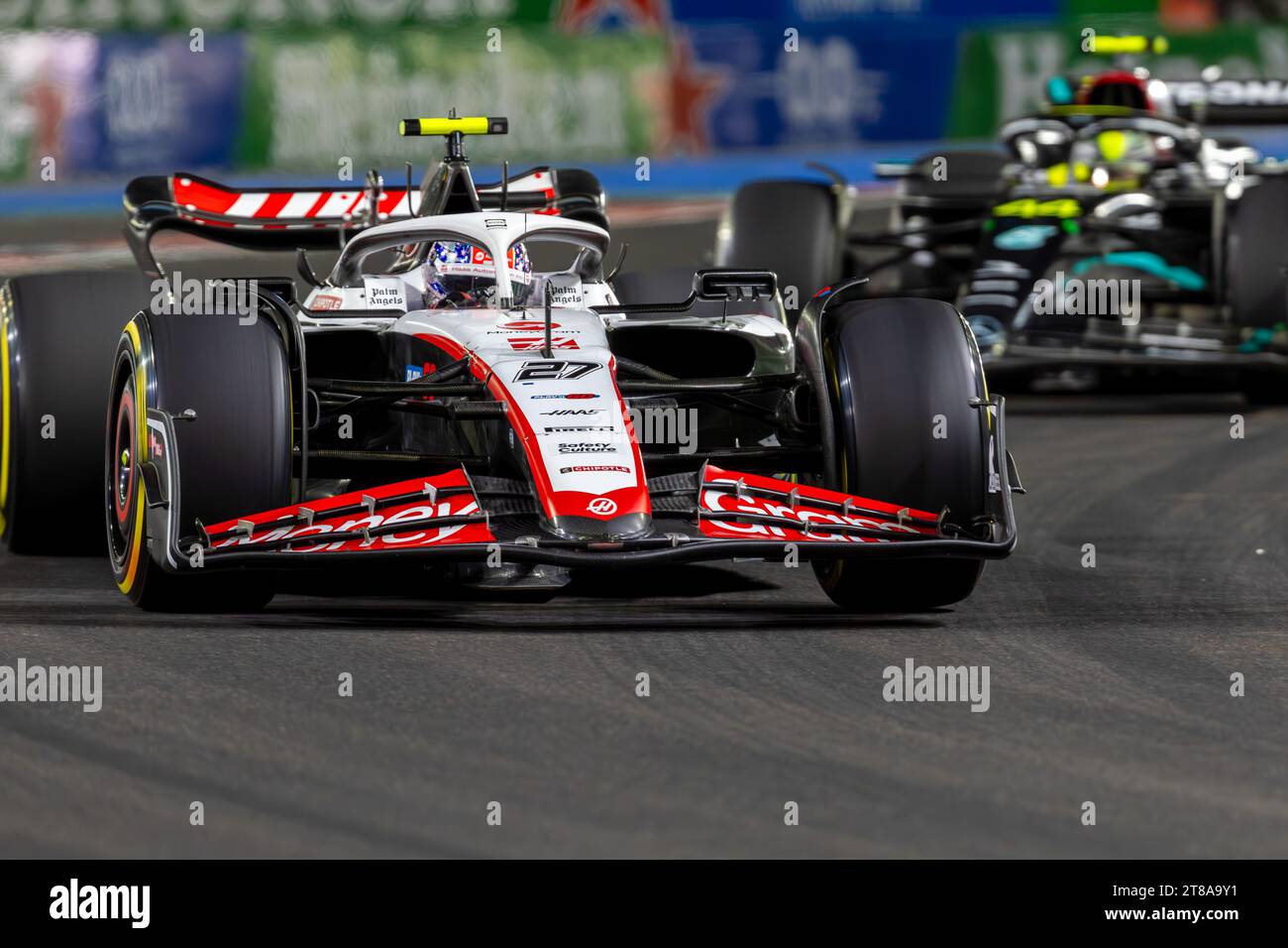 Las Vegas, USA. November 2023. Nico Hulkenberg (DE) Haas F1 Team während der FORMEL 1 HEINEKEN SILVER LAS VEGAS GRAND PRIX 2023 - 17. November bis 19. November 2023 Las Vega, Nevada, USA Credit: Alessio de Marco/Alamy Live News Stockfoto