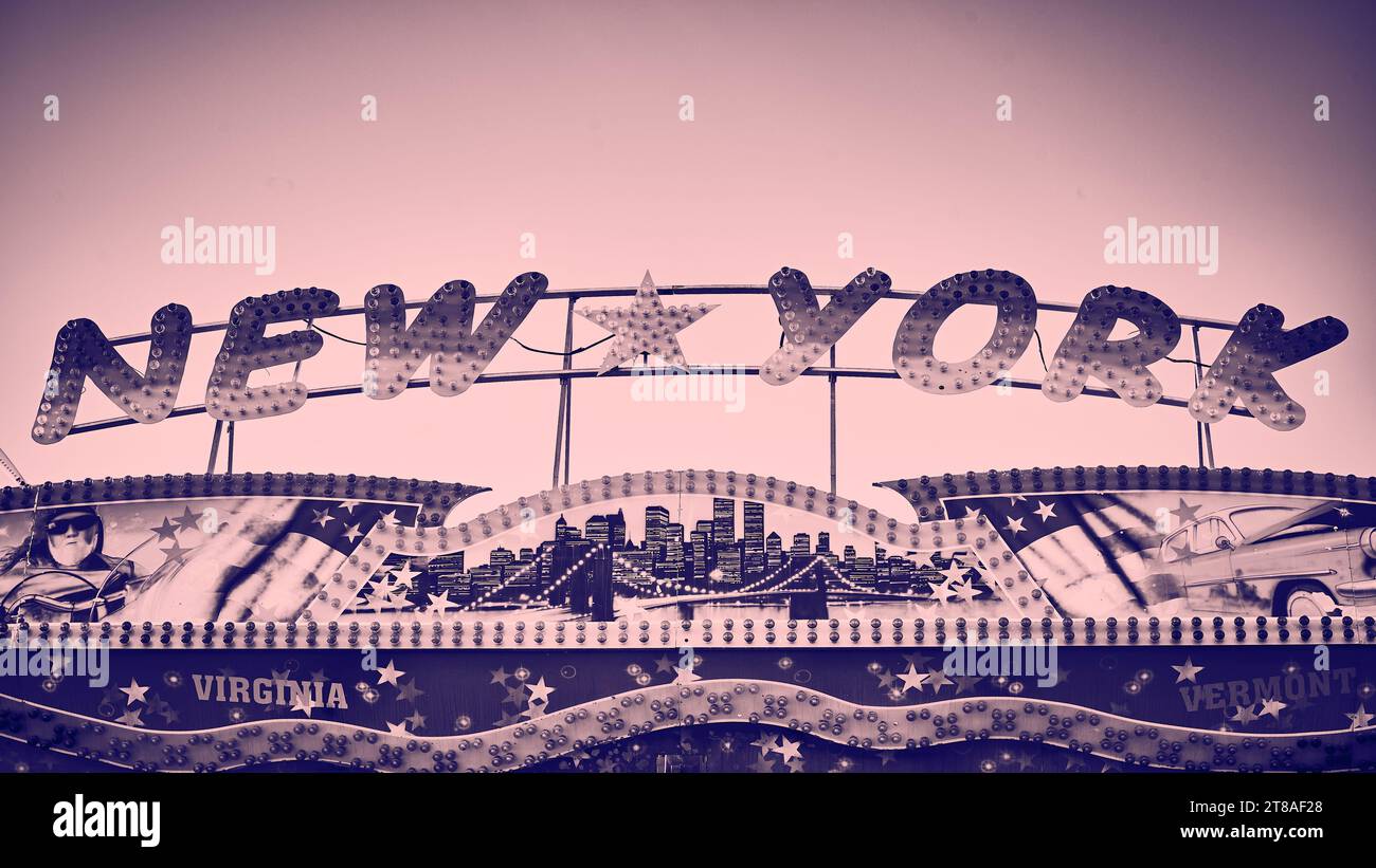 New York Schild auf dem Fairfair Ride in Blackpool, Großbritannien Stockfoto