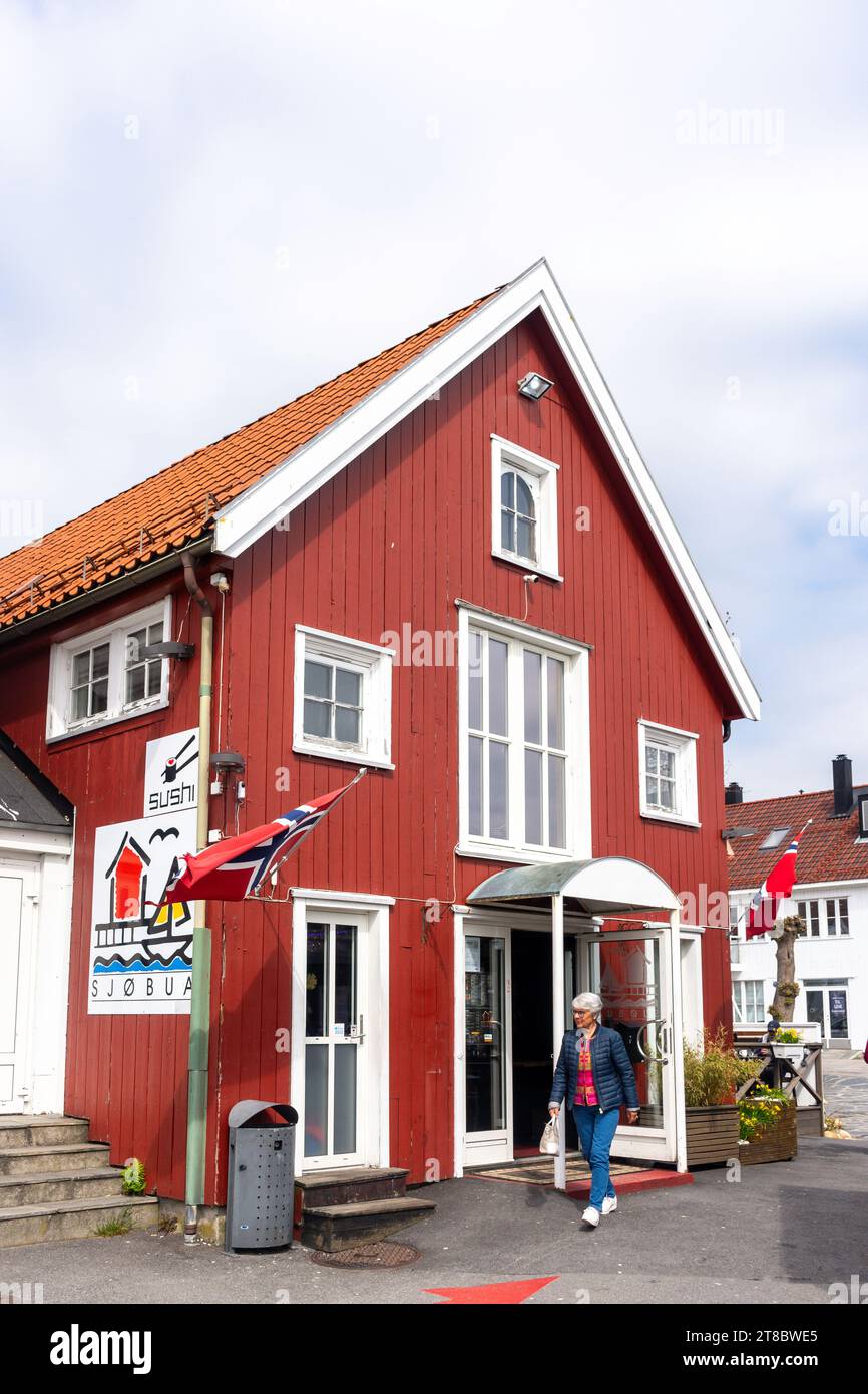 Souvenirladen am Hafen, Lillesand Bystrand, Stadtzentrum, Lillysand, Agder County, Norwegen Stockfoto
