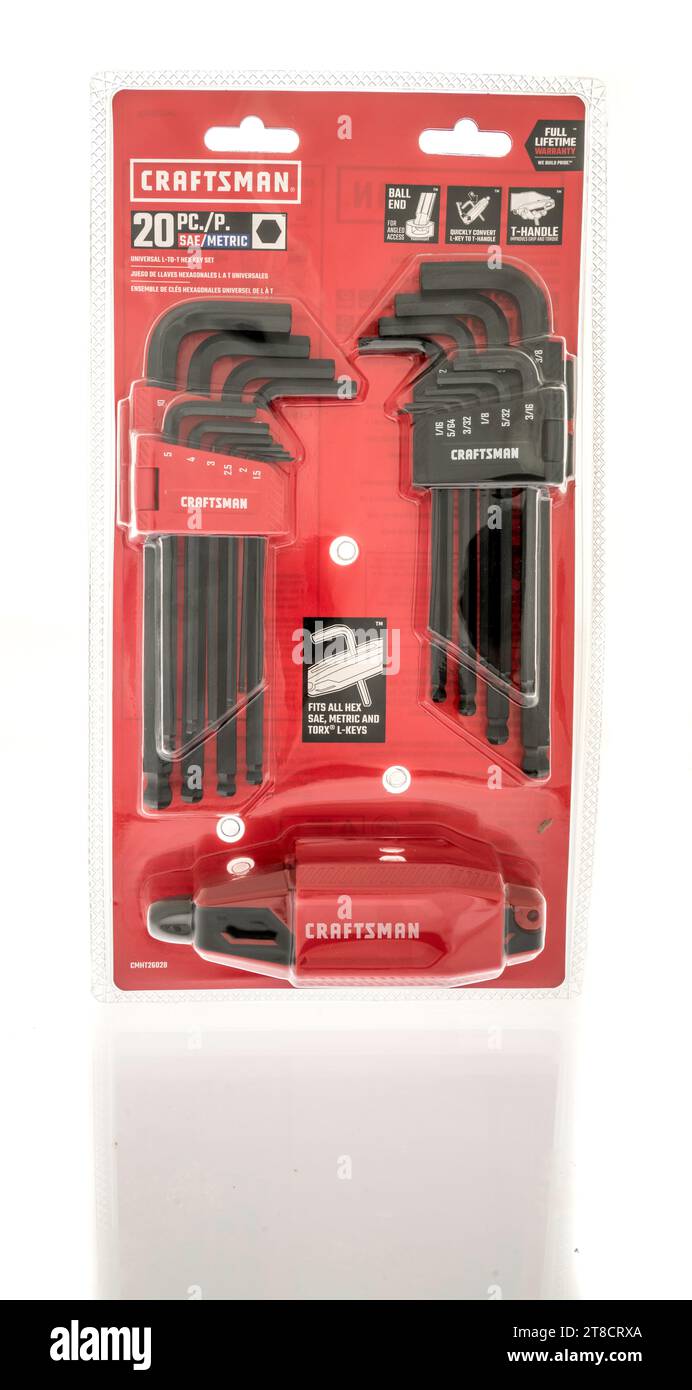 Winneconne, WI - 28. Oktober 2023: Ein Paket von Craftsman Sechskantschlüssel Set inbus Schlüsselwerkzeug auf einem isolierten Hintergrund Stockfoto
