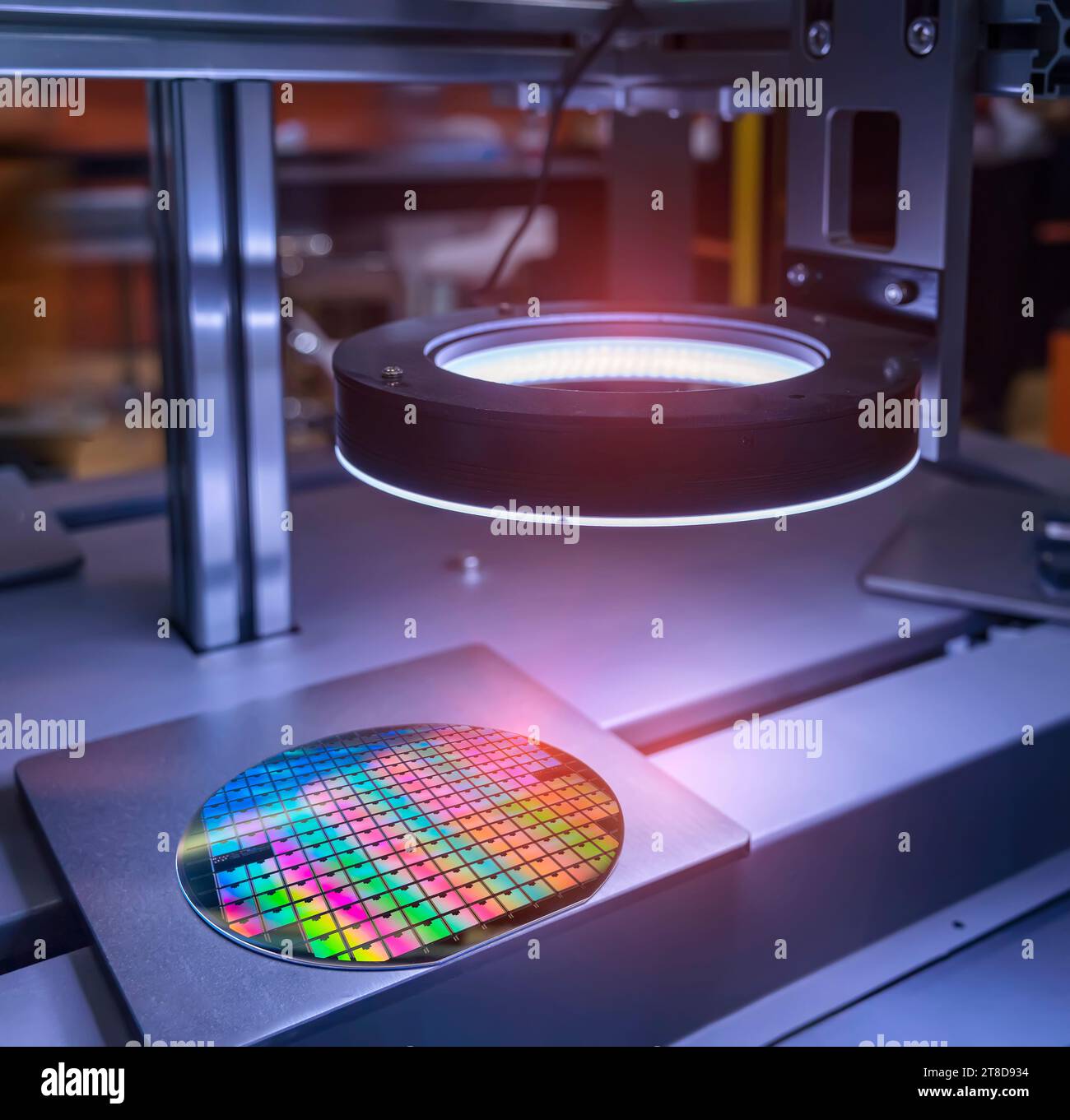 Silizium-Wafer und Mikroschaltungen mit Automatisierungs-Bildsensor-Kamerasystemsteuerungsanwendung Stockfoto