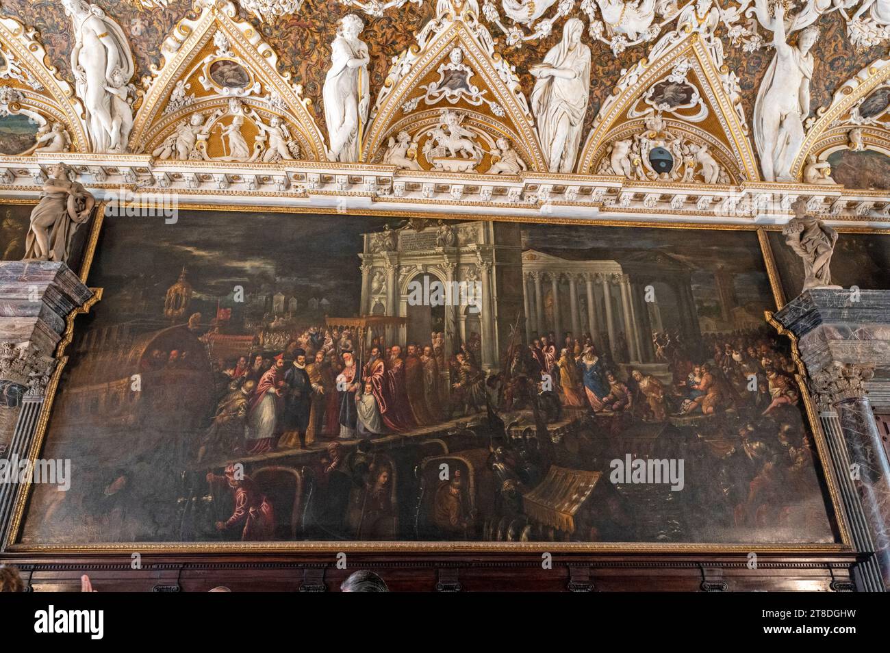 Ein großes Ölgemälde Heinrichs III., König von Frankreich, kommt auf San Nicolo del Lido nahe Venedig an, wo Doge Alvise Mocenigo und die begrüßt werden Stockfoto