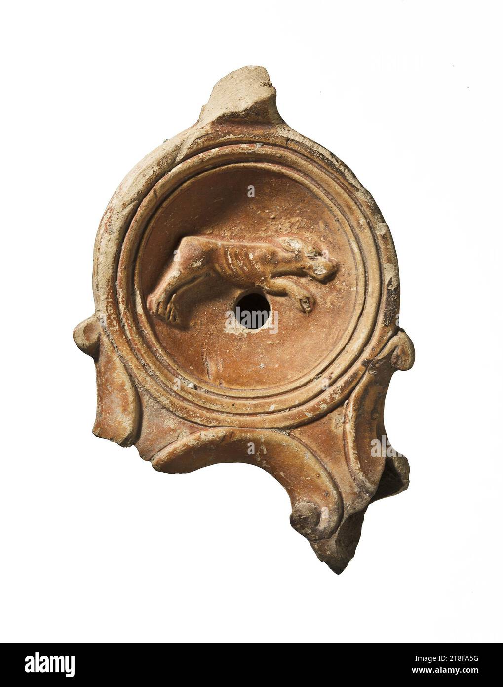 Lampe mit springendem Hund, 40 - 80, Möbel, Lampe, gefeuert, modelliert, Höhe 7,4 cm, Töpferwaren, Keramik, römisch (753 v. Chr. - 476 Stockfoto