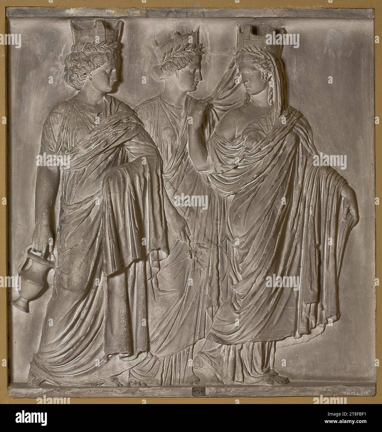 Drei griechische Stadtgöttinnen, ca. 160, Skulptur, Relief, Guss, Höhe 88,6 cm, Breite 83,1 cm, Skulptur, römisch (753 v. Chr. - 476 Stockfoto