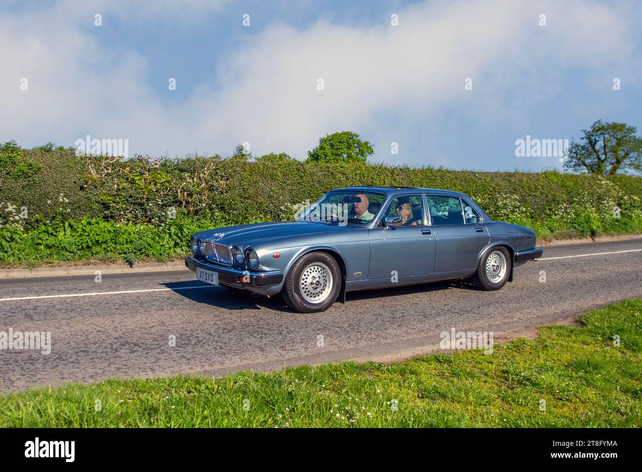 1986 80er Jahre britischer Jaguar Sovereign 4,2 Auto; Vintage, restaurierte britische klassische Motoren, Autosammler, Motorenfreunde und historische Veteranen, die in Cheshire, Großbritannien, reisen Stockfoto