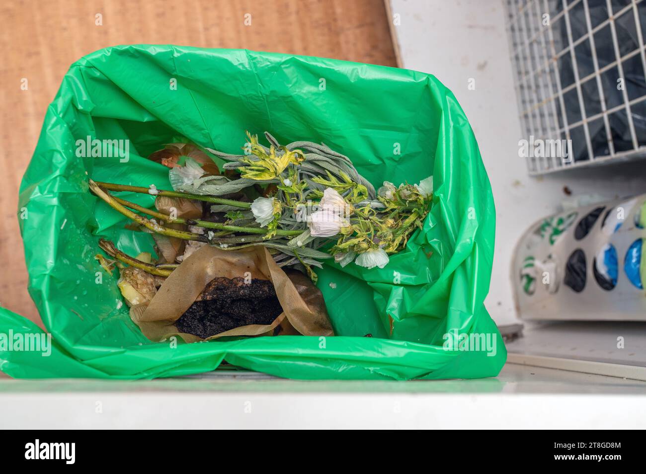 Haushaltsabfälle, die recycelt werden und zu Gas werden Stockfoto