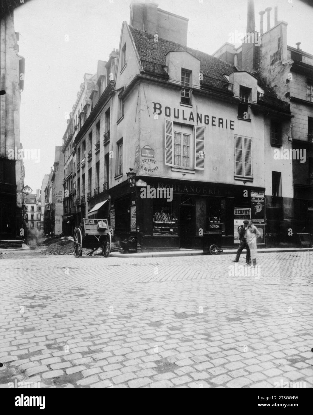 30 rue du roi-de-Sicile, 4. Arrondissement, Paris, Atget, Eugène (Jean Eugène Auguste Atget), Fotograf, Fotografie, Grafik, Albumendruck, Abmessungen der Arbeit: Höhe: 21,7 cm, Breite: 17,9 cm Stockfoto