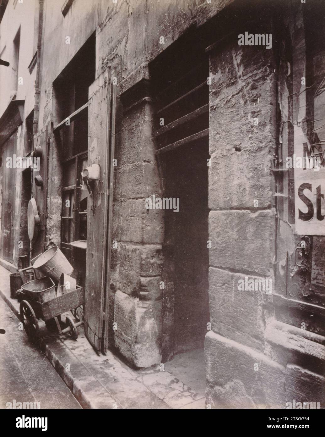 5 rue de la Reynie, 4. Arrondissement, Paris, Atget, Eugène (Jean Eugène Auguste Atget), Fotograf, Fotografie, Grafik, Albumendruck, Abmessungen – Arbeit: Höhe: 21,9 cm, Breite: 17,6 cm Stockfoto