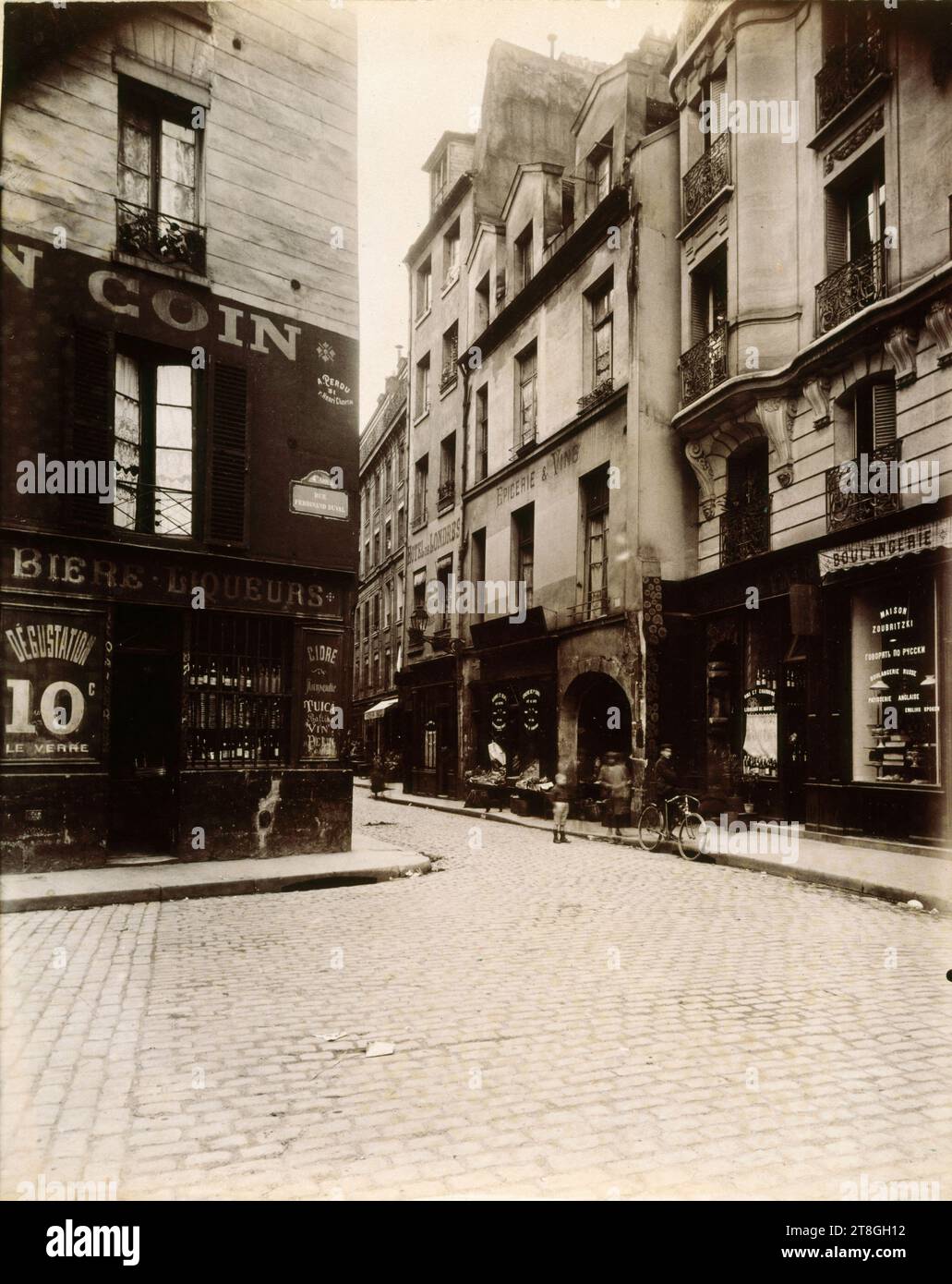 Ecke Rue des Rosiers und Rue Ferdinand-Duval, 4. Arrondissement, Paris, Atget, Eugène (Jean Eugène Auguste Atget), Fotograf, Fotografie, Grafik, Albumendruck, Abmessungen – Arbeit: Höhe: 22 cm, Breite: 18 cm Stockfoto