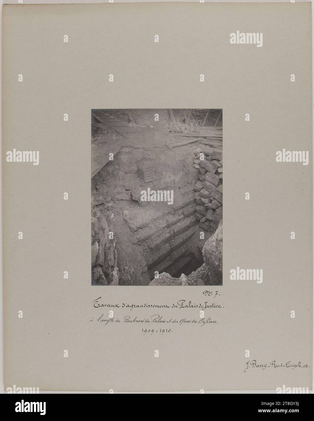 Erweiterung des Justizpalais an der Ecke Boulevard du Palais und Quai des Orfèvres, 4. Arrondissement, Paris, Barry, Jean, Fotograf, zwischen 1909 und 1910, Fotografie, Grafik, Fotografie, Silbergelatinebromid-Druck, Arbeitsmaße: Höhe: 16,7 cm, Breite: 22,8 cm, Abmessungen der alten Halterung: Höhe: 40,1 cm, Breite: 50,2 cm Stockfoto