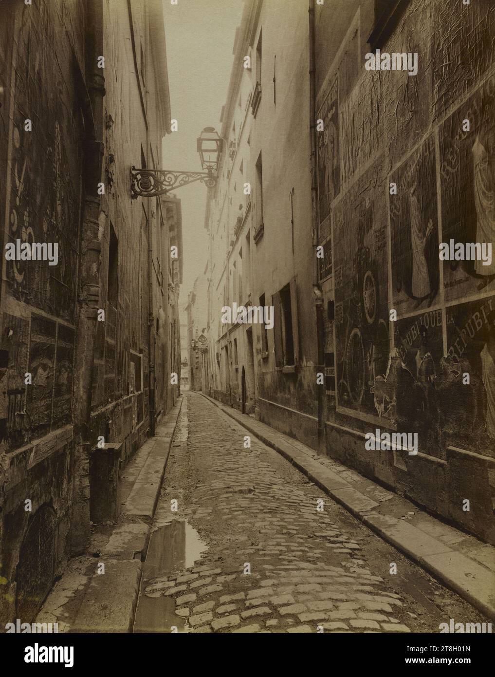 Rue du Prévot (ehemalige Rue Percée), 4. Arrondissement, Paris, Atget, Eugène (Jean Eugène Auguste Atget), Fotograf, Fotografie, Grafik, Albumendruck, Abmessungen – Arbeit: Höhe: 22 cm, Breite: 17,6 cm Stockfoto