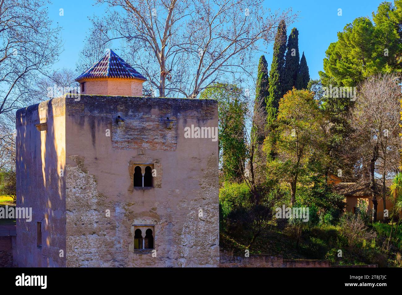 Alhambra, Spanien, Architektur der Festung und des Palastkomplexes. Unesco-Weltkulturerbe Stockfoto