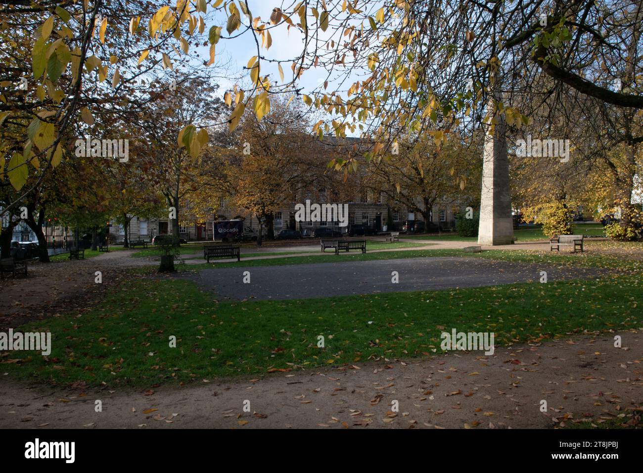 Herbst am Victoria Square, Bath, Somerset, England. Stockfoto