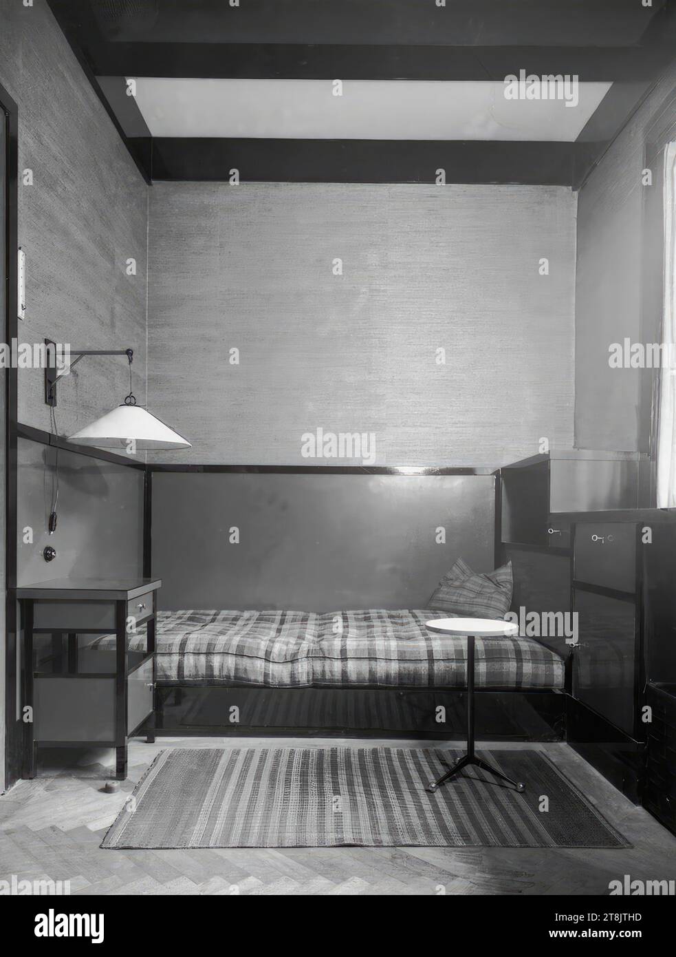 Landhaus Paul Khuner, Kreuzberg 60, Payerbach, Niederösterreich, Gästezimmer, Green Room, Martin Gerlach jun., Wien 1879 - 1944 Wien, 1929-1930, Fotografie, Gelatinepapier Silber, Fotopapier: 20,8 x 16 cm, 8 3/16 x 6 5/16 Zoll, rückseitig: 'Martin Gerlach Fotograf Wien VII., Neubaug. 36, lila Stempel, lila Stempel, 'Architekt Adolf Loos', roter Stempel, Heinrich Kulka Architekt Wien VII., Kaiserstr. 33, roter Stempel, rückseitig: '1930', schwarze Tinte, 'Villa Khuner KL. Gästezimmer, grün und Österreich Stockfoto