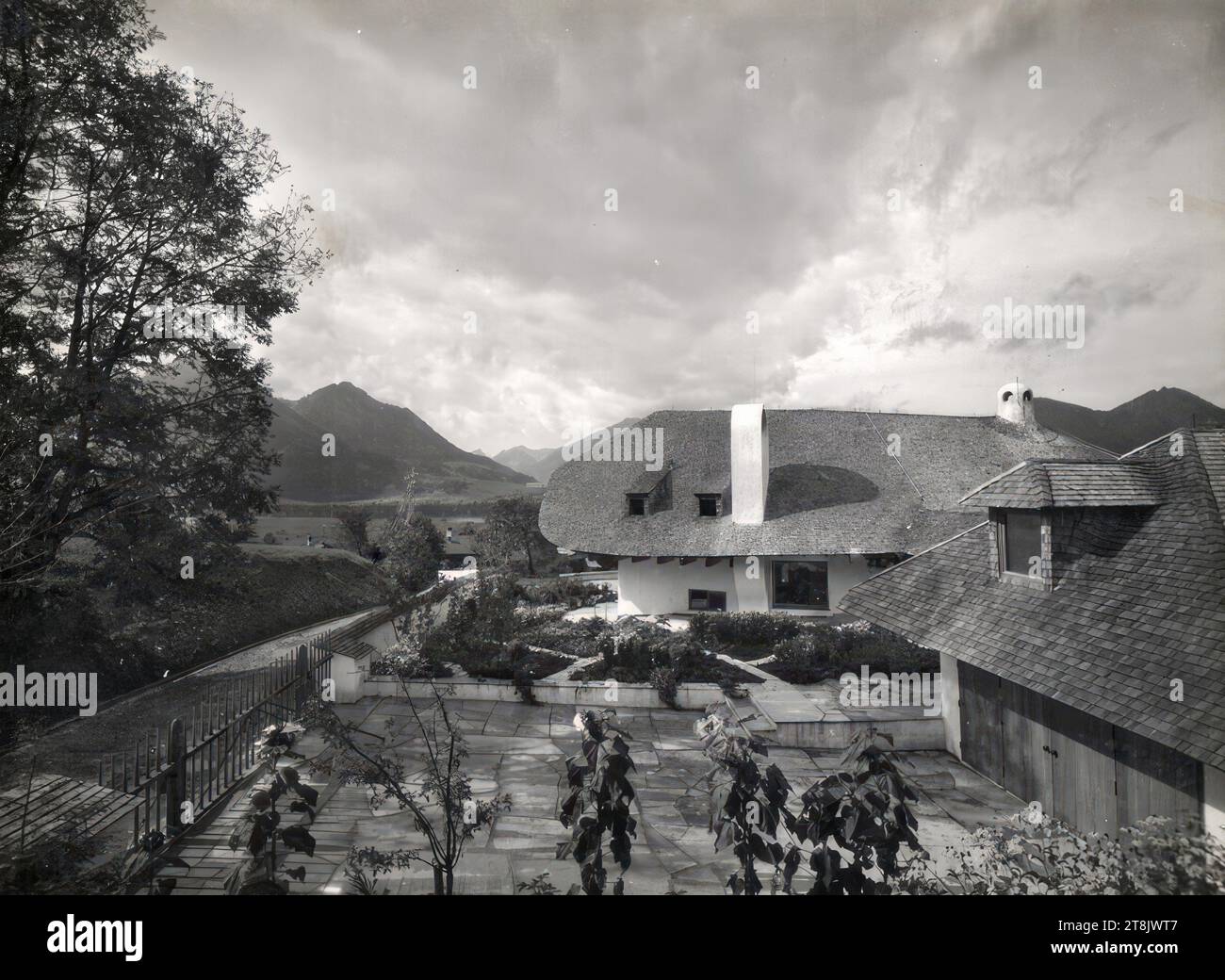 Ruhpolding, Chiemgau, Landhaus Schmucker, Blick von Nordosten, Fotografie, Foto Wasow, München, nach 1939, Fotografie, Fotografie Stockfoto