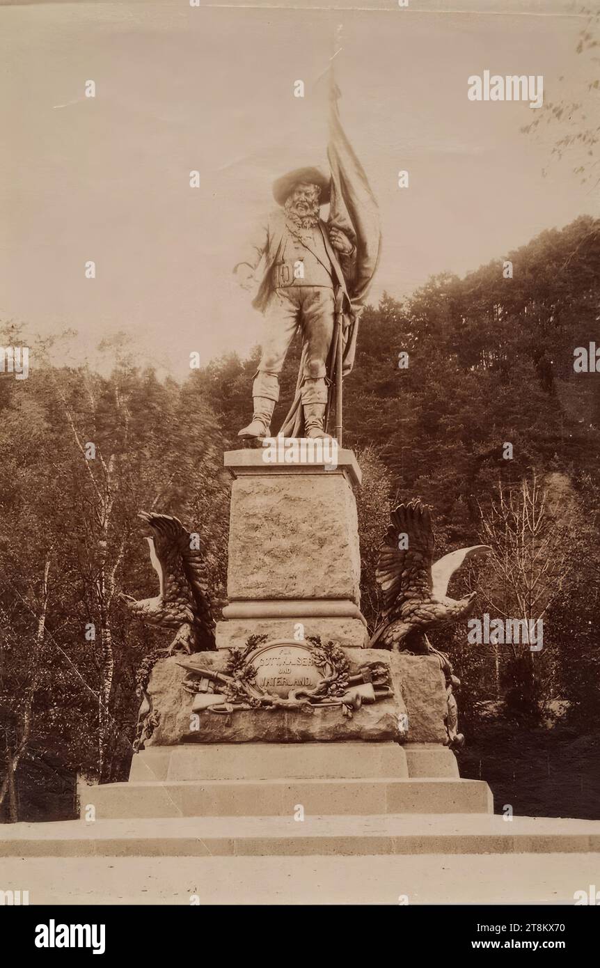 Das Andreas Hofer-Denkmal auf dem Bergisel in Innsbruck, um 1900, Foto auf Albumenpapier, Blatt: 14,9 x 10,2 cm Stockfoto
