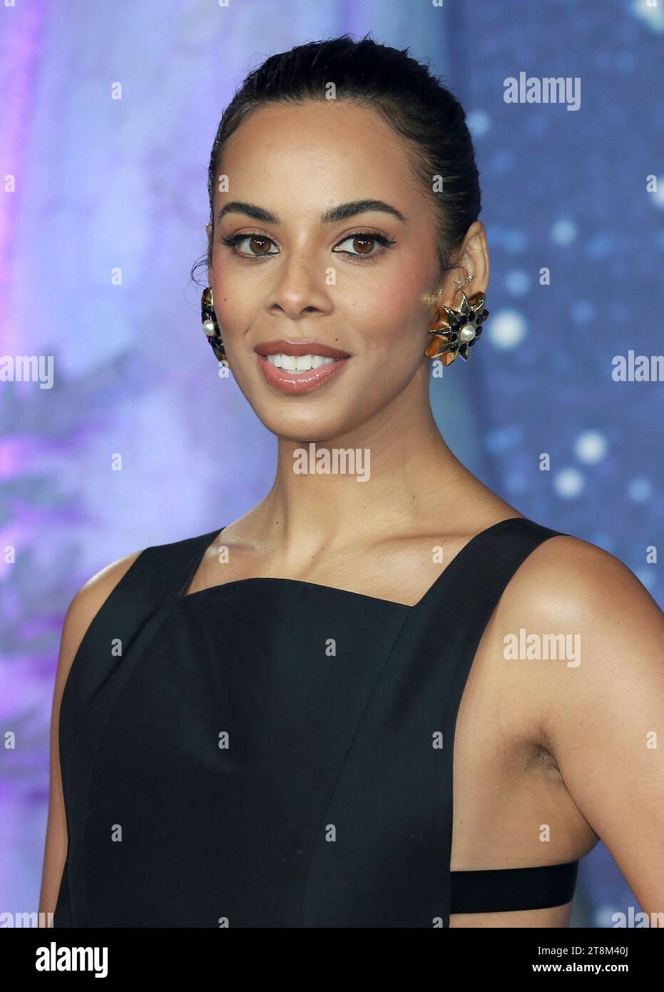 London, Großbritannien. November 2023. Rochelle Humes nimmt an der „Wish“ UK Premiere am Odeon Luxe Leicester Square in London Teil. (Foto: Fred Duval/SOPA Images/SIPA USA) Credit: SIPA USA/Alamy Live News Stockfoto