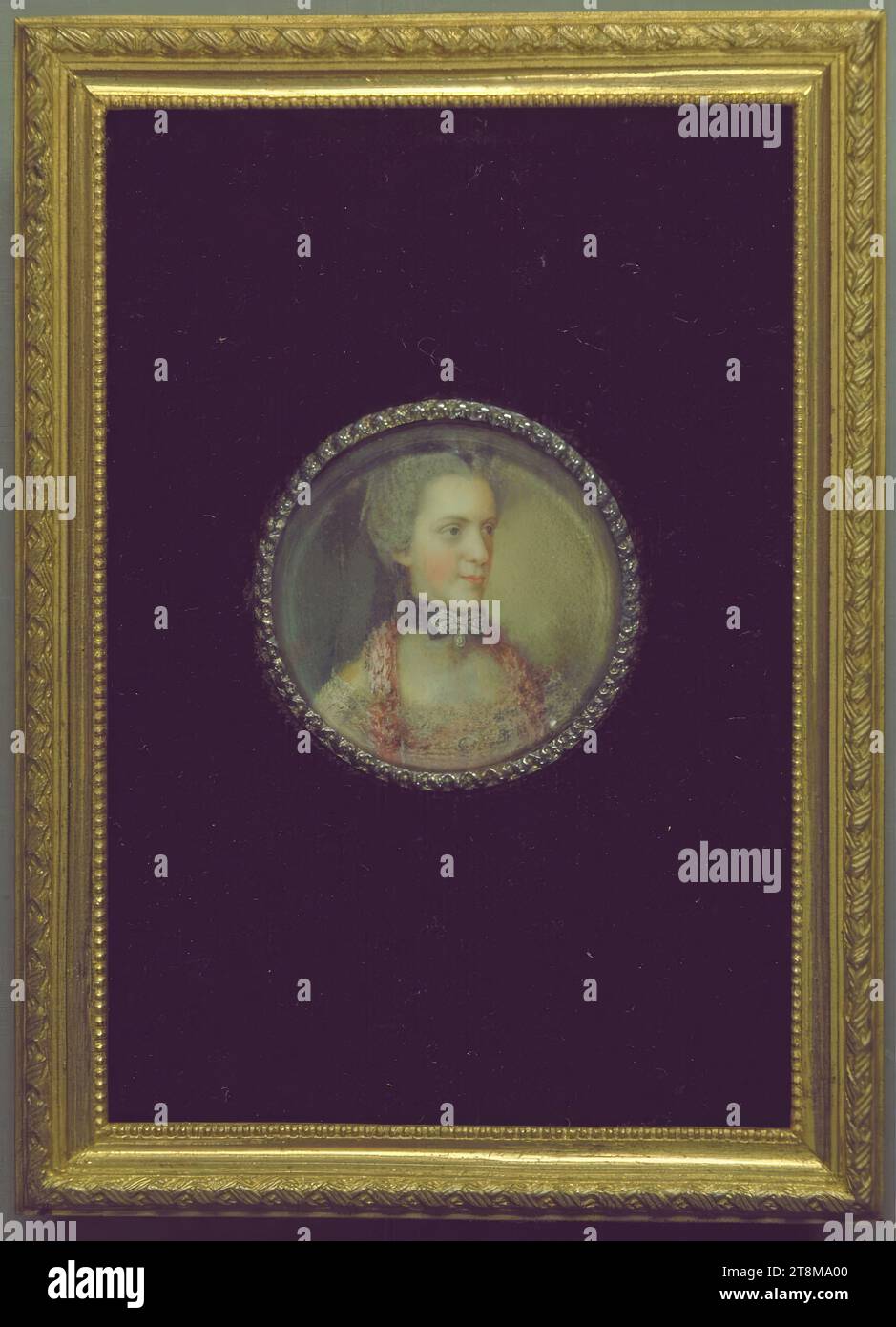 Maria Anna, Erzherzogin von Österreich (1738–1789), in rosa Kleid, mit schwarzem Perlenbesatz Choker, Jean Etienne Liotard (Genf 1702–1789 Genf), 1762, Zeichnung, Aquarell auf Elfenbein, 3,1 cm (Durchmesser) Stockfoto
