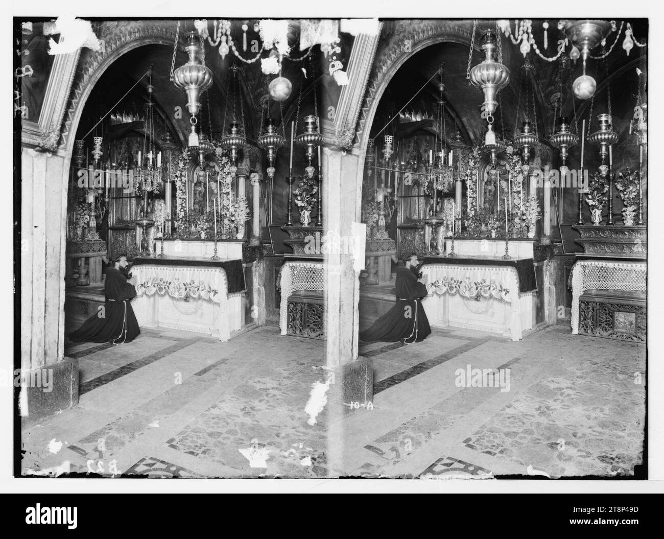 Via Dolorosa, beginnend in St. Stephans Tor. (Dreizehnte) Kreuzstation. Stockfoto