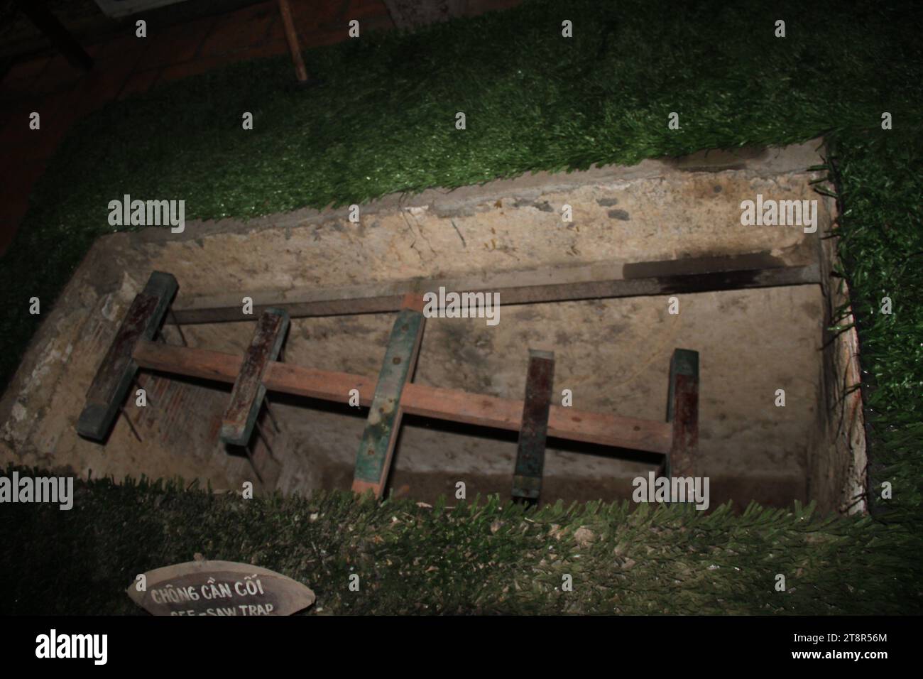 Cu-Chi-Viet-Cong-Tunnel, wichtiges NLF-Operationsgebiet während des amerikanischen Krieges, in der Nähe von Saigon, Vietnam Stockfoto