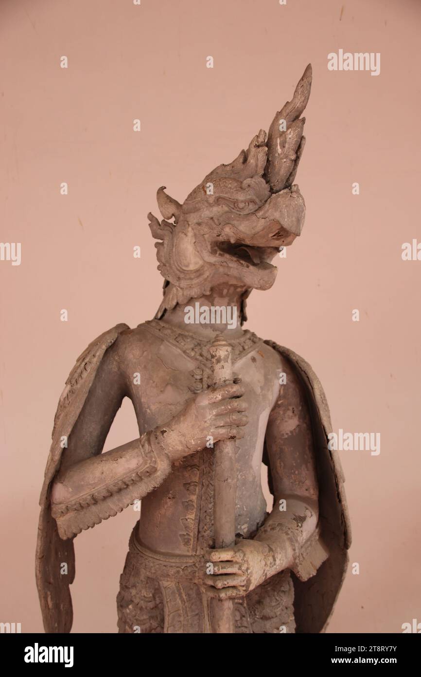 Thailändischer Mythical Bird-man, Nationalmuseum von Thailand, Bangkok Stockfoto