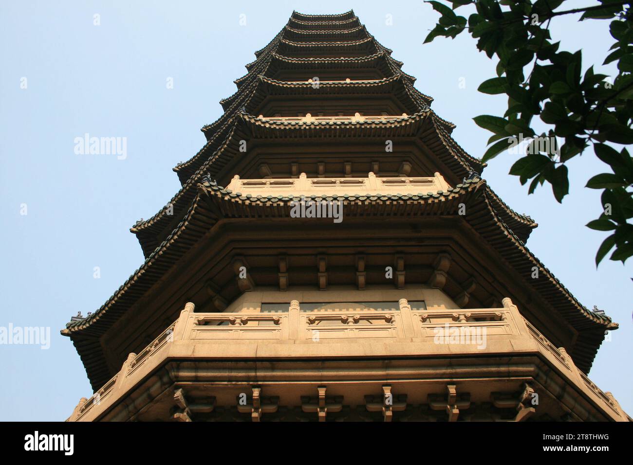 Zijin Shan, Nanjing, China, Linggu-Pagoda, Grabstätte von Ming Hongwu (Zhu Yuanzhang, erster Ming-Kaiser) und Sun Zhongshan (Sun Yat-sen), Nanjing, China Stockfoto