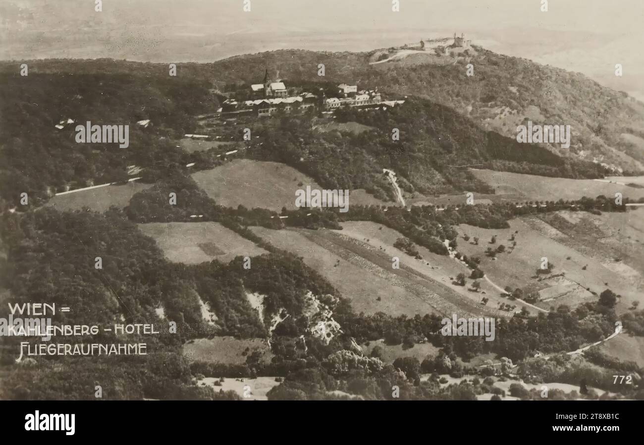19., Kahlenberg und Leopoldsberg, Luftbild, Ansichtskarte, Verlag Luftbild Ges.m.b.H., Hersteller, ca., Karton, Gelatinepapier, Höhe x Breite 9 x 14 cm, Wienerwald, Gastgewerbe, 19. Bezirk: Döbling, (hoch-)Berg, Kirche (außen), Kahlenberg, Leopoldsberg., Die Wiener Sammlung Stockfoto