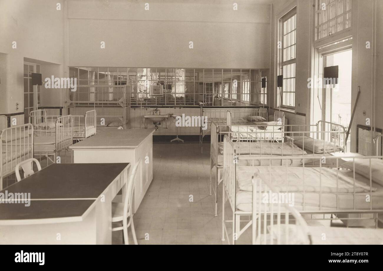 3., Arsenalstraße 7 - kommunale Sanitärstation - Quarantänestation - Eintrittsabteilung - Innenansicht, Carl (Karl) Zapletal (1876-1941), Fotograf, Datum um 1926, Gelatinepapier, Höhe x Breite 38, 8 x 60, 2 cm, Gesundheitswesen, 3. Bezirk: Landstraße, Krankenhaus, Die Wiener Sammlung Stockfoto