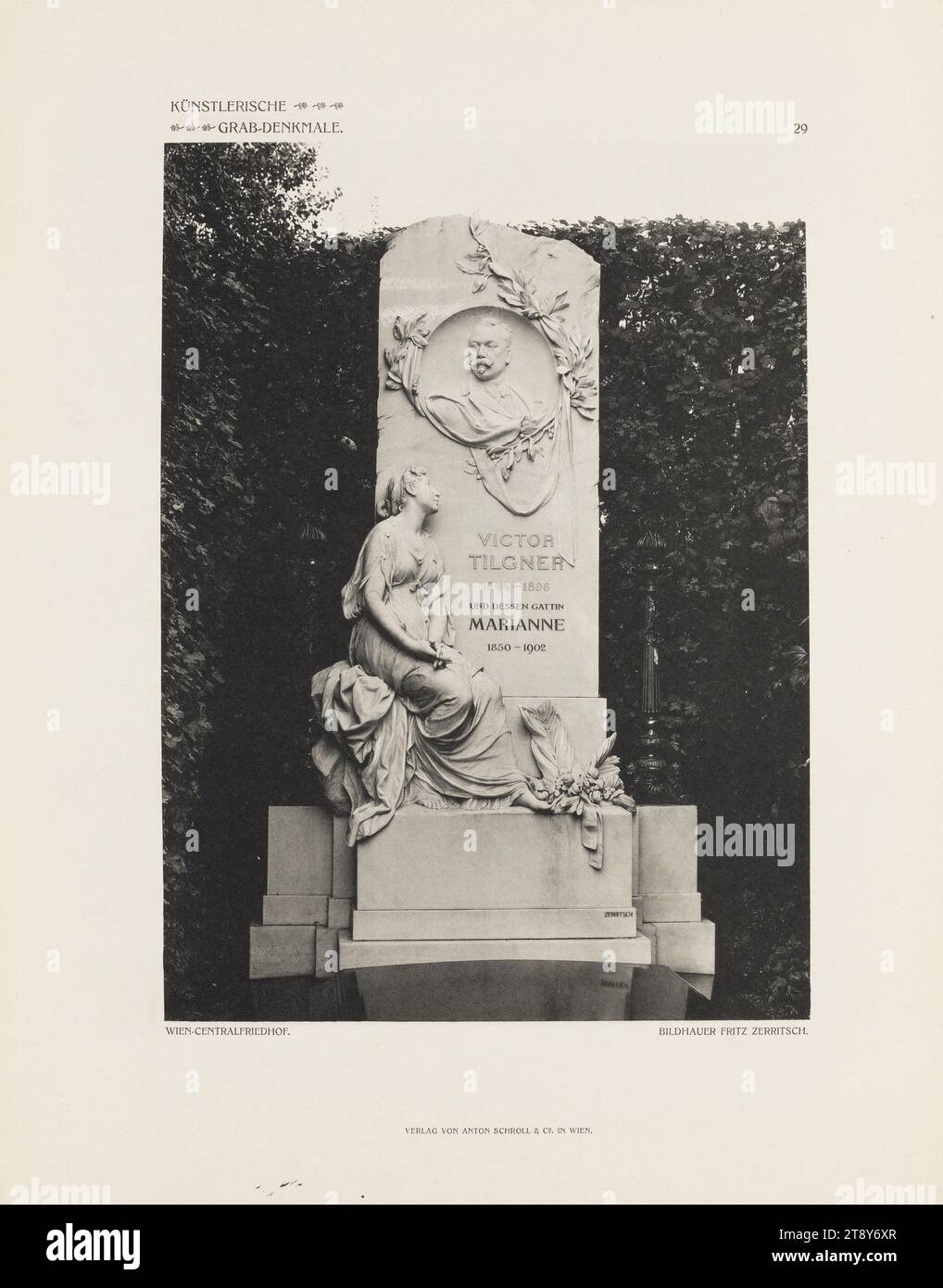 Zentralfriedhof, Grabdenkmal Victor Tilgner und Frau Marianne (Blatt-Nr. 29 aus Richtung künstlerischer Grabdenkmäler: Moderne Architektur und Skulptur von Friedhöfen und Kirchen in Österreich-Ungarn, Serie 1, Anton Schroll & Co., Wien), Anton Schroll & Co., Verlag, Datum um 1910, Karton, Kollotype, Blattgröße 41 x 31 cm, Bildende Künste, Krankheit und Tod, 11. Bezirk: kochen, Grabbau, Monumentalgrab, Zentralfriedhof, Skulptur, Grab, Grab, Die Wiener Sammlung Stockfoto